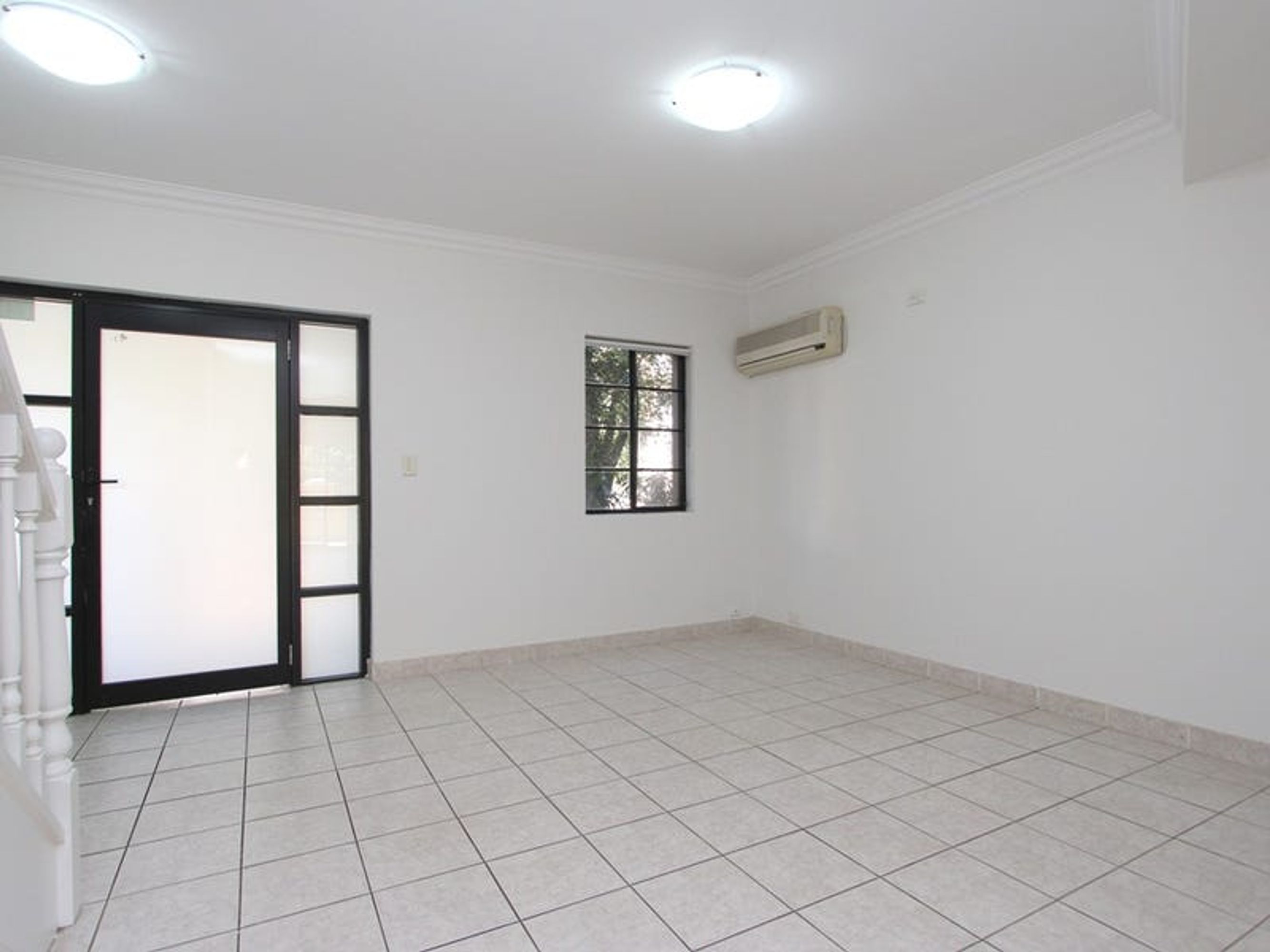2/68-72 Woniora Road, Hurstville, Hurstville - Thumbnail 2