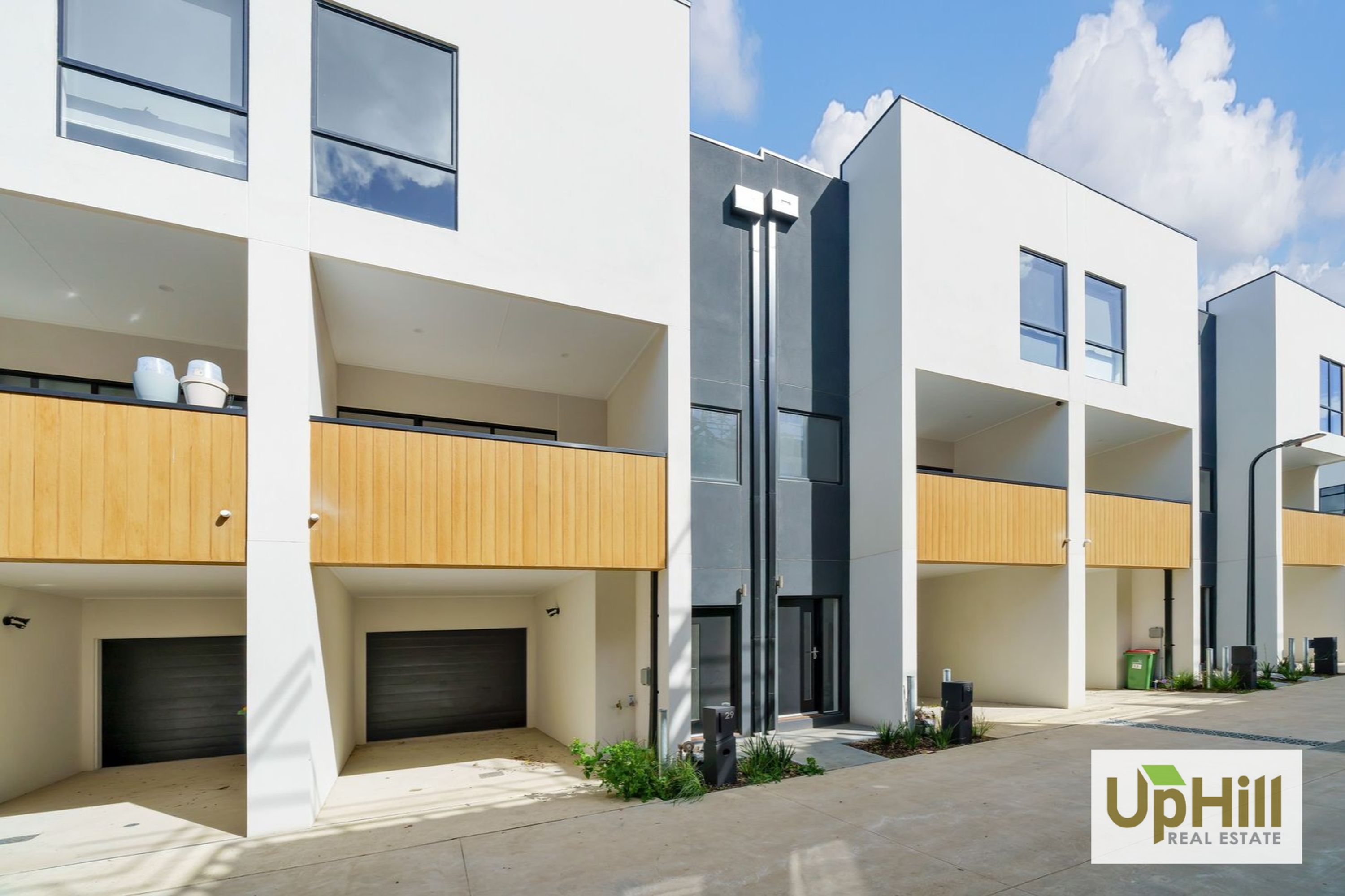 29 Luella Lane, Pakenham - Image 1