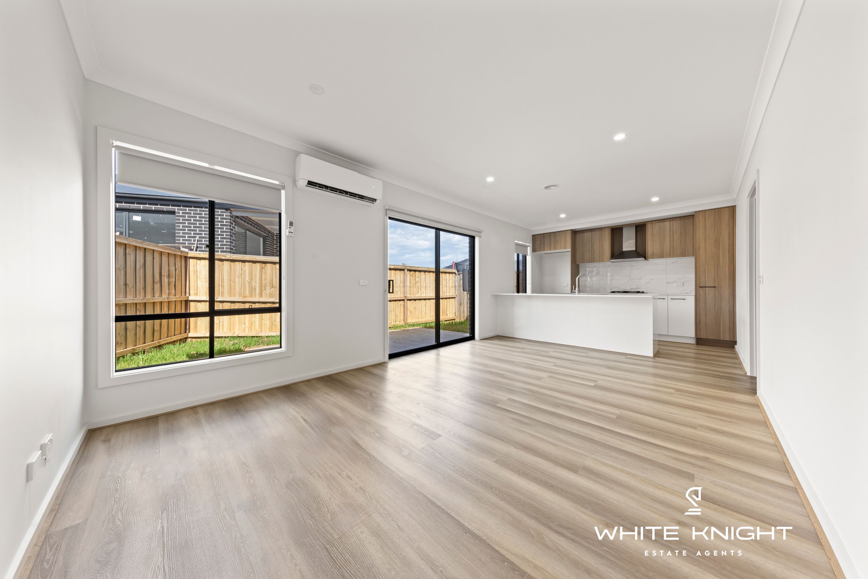 14 Langer Road, Deanside VIC 3336, Deanside - Thumbnail 3
