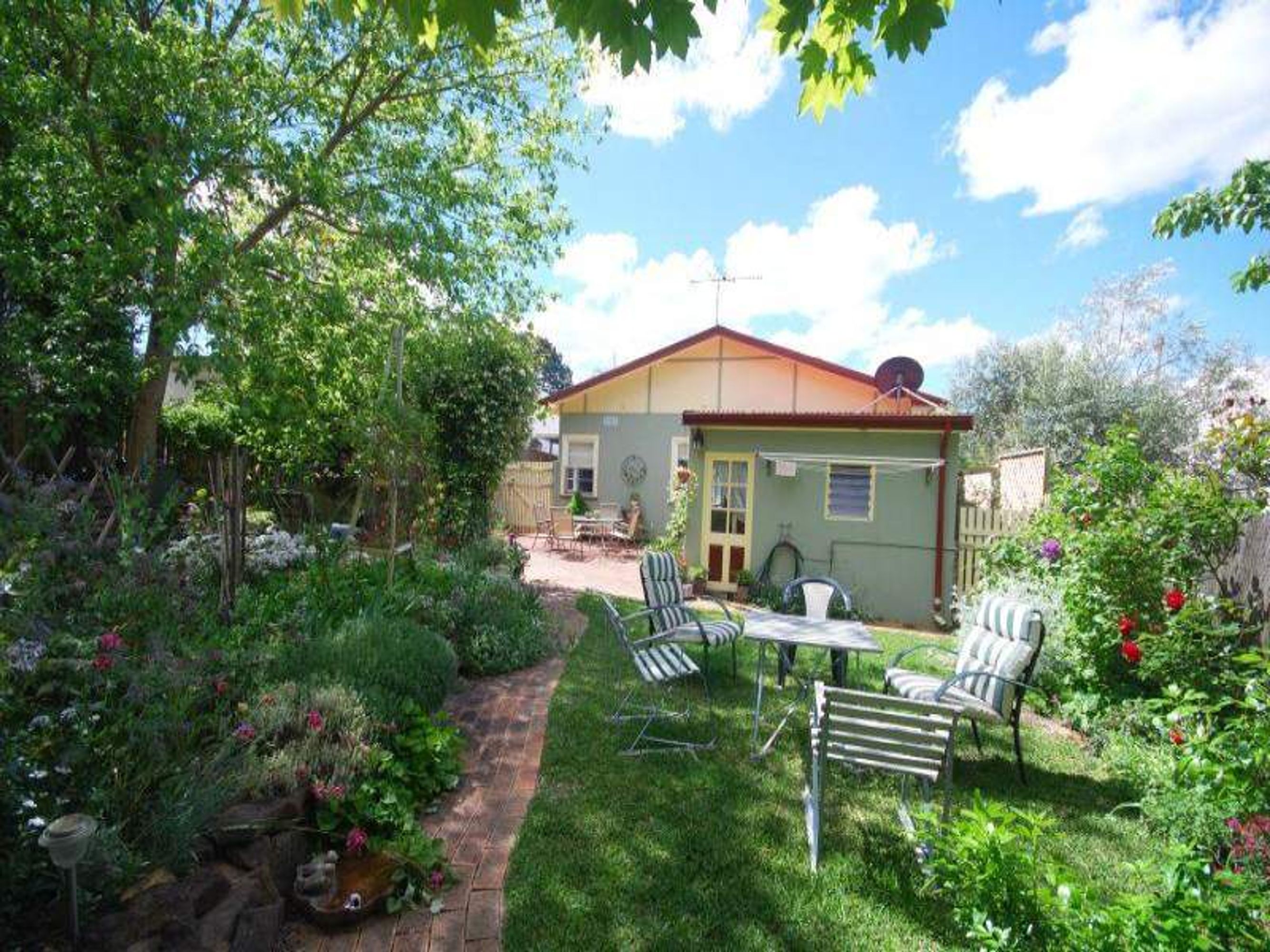 33 Clissold St, Katoomba - Thumbnail 4