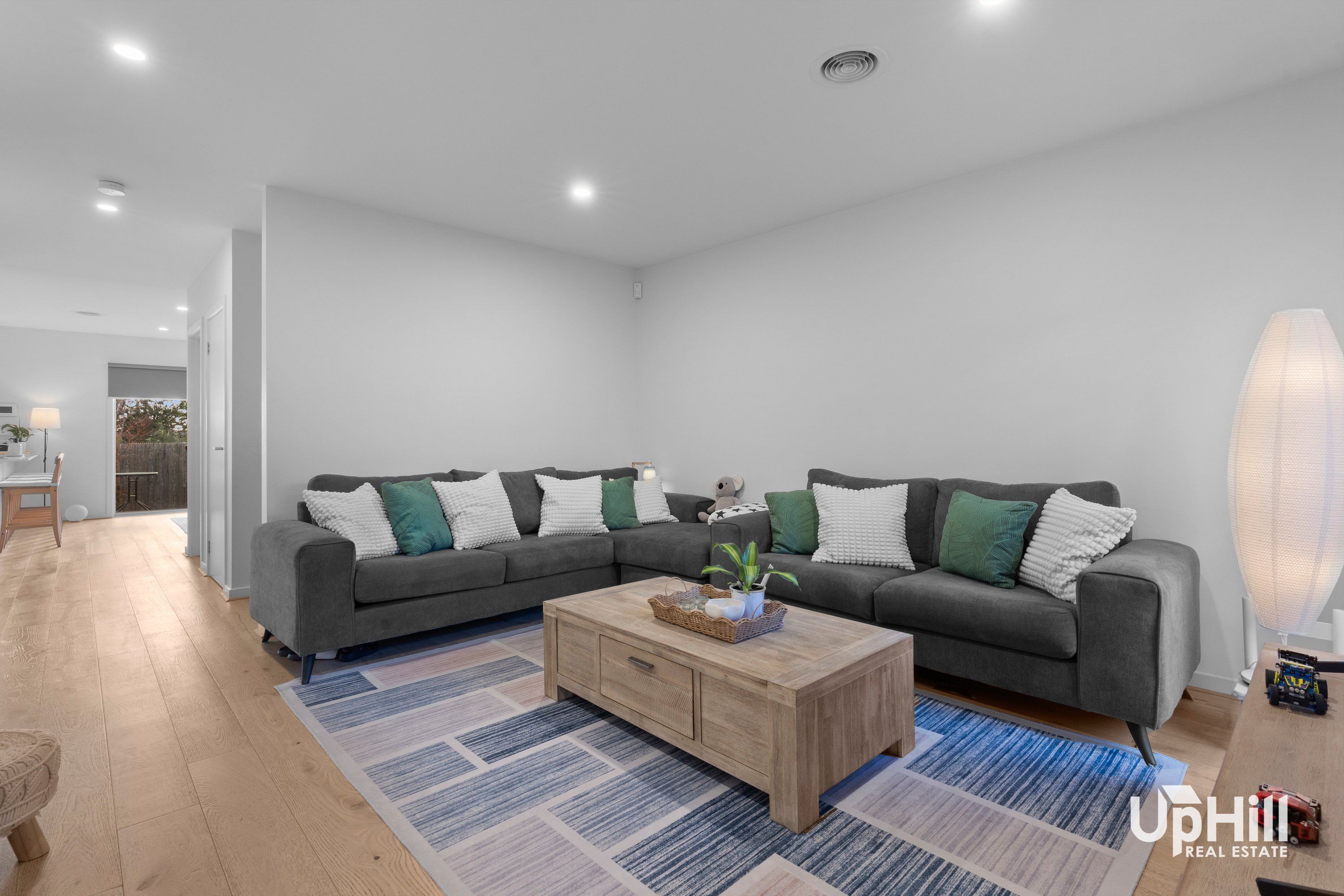 4 Sunnyoaks Lane, Hampton Park - Thumbnail 4