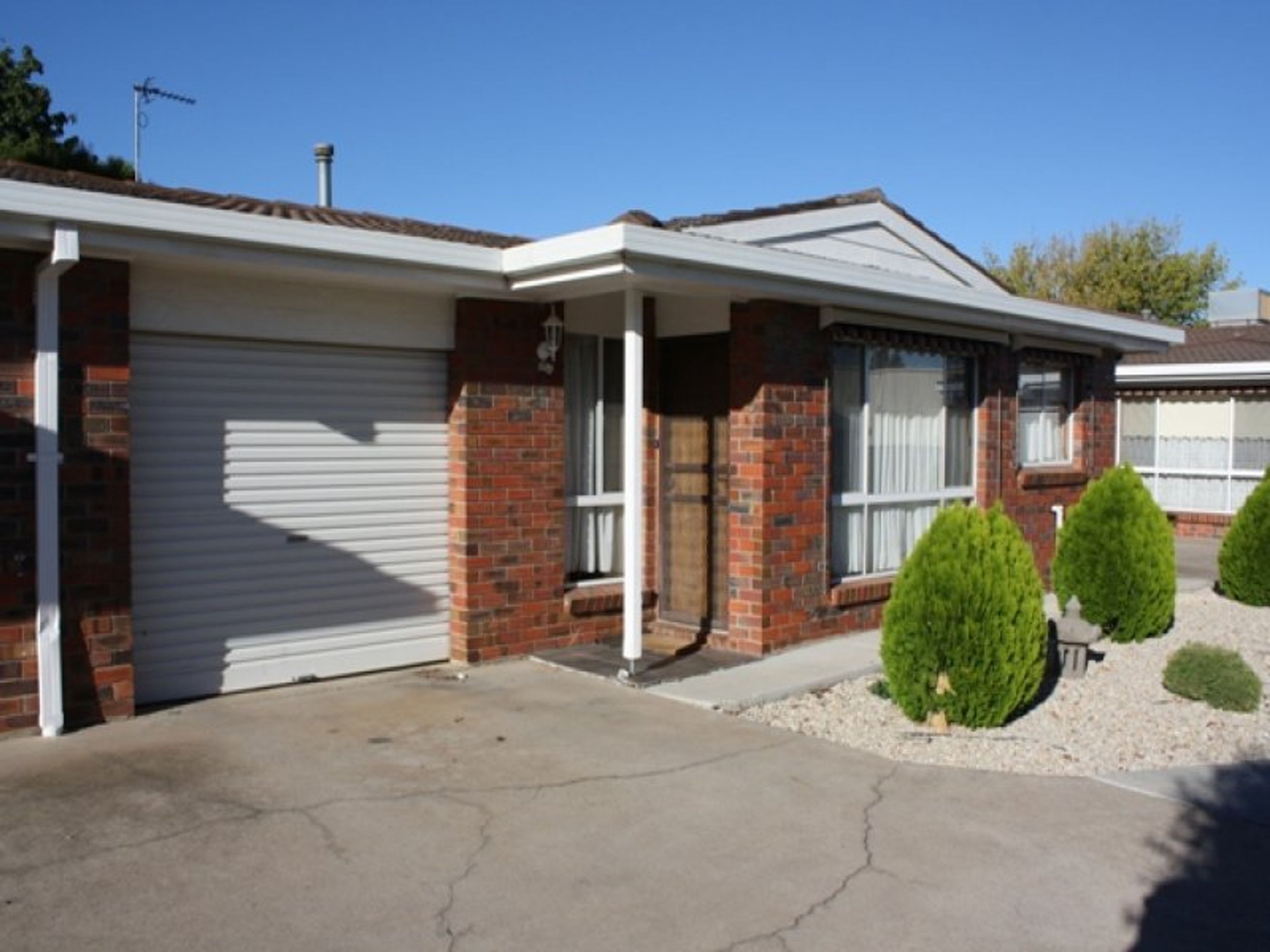 3/10 Robinson Street, Horsham VIC 3400