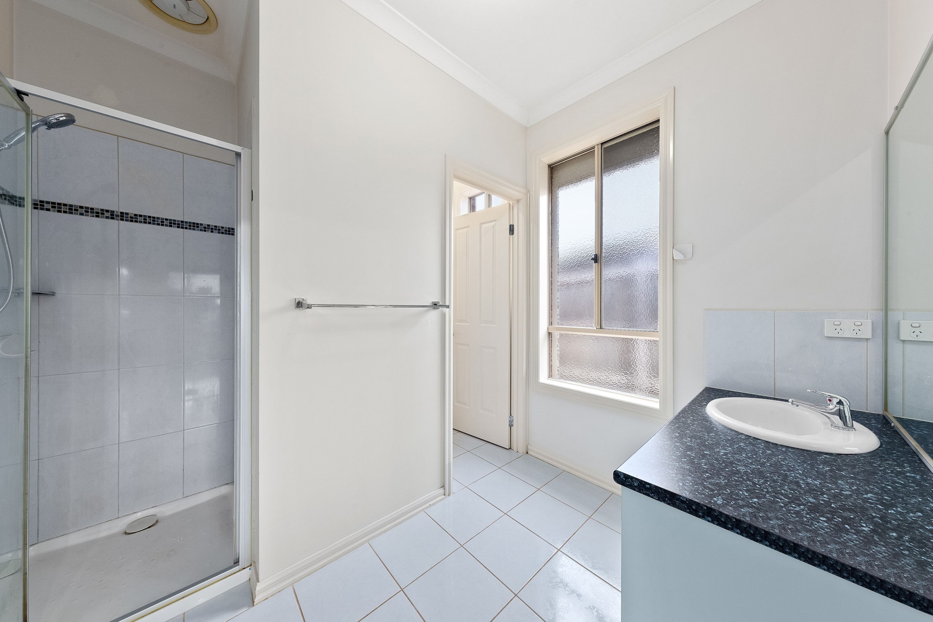 13 Keiwa Place, Taylors Hill VIC 3037, Taylors Hill - Thumbnail 7