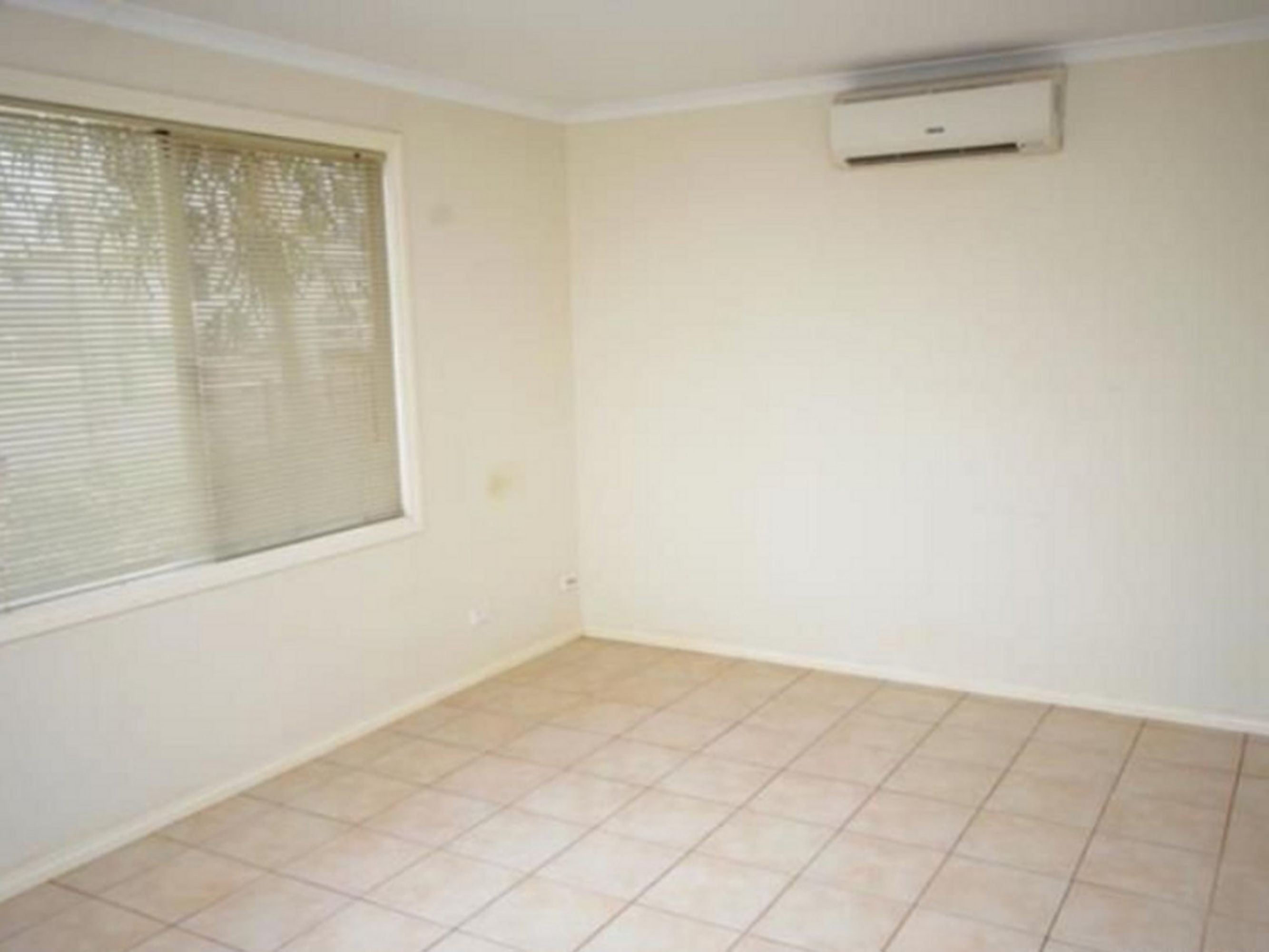 4A Moondoorow Street, Newman, Newman - Thumbnail 3