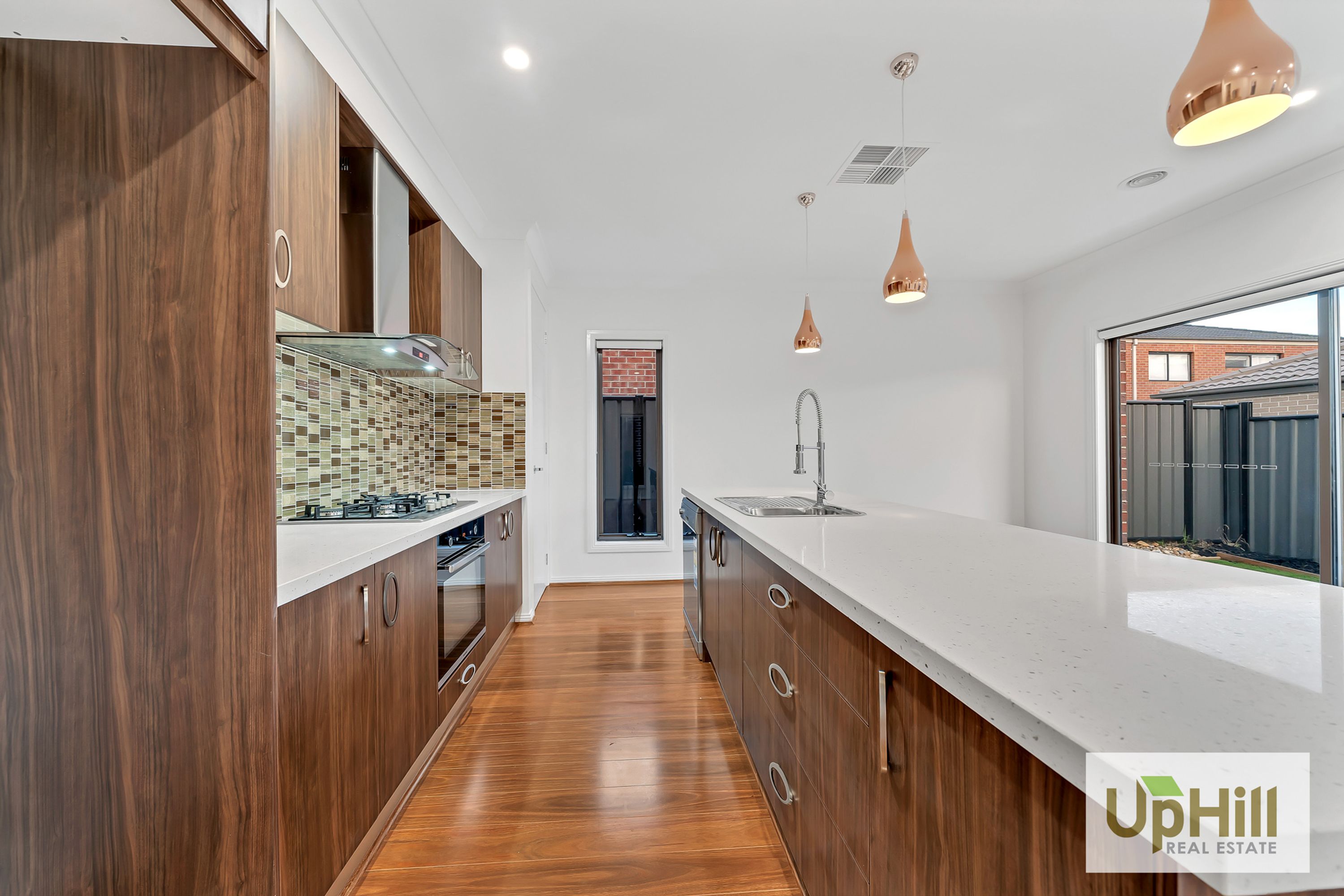 36 VENTASSO STREET, Clyde North - Thumbnail 7