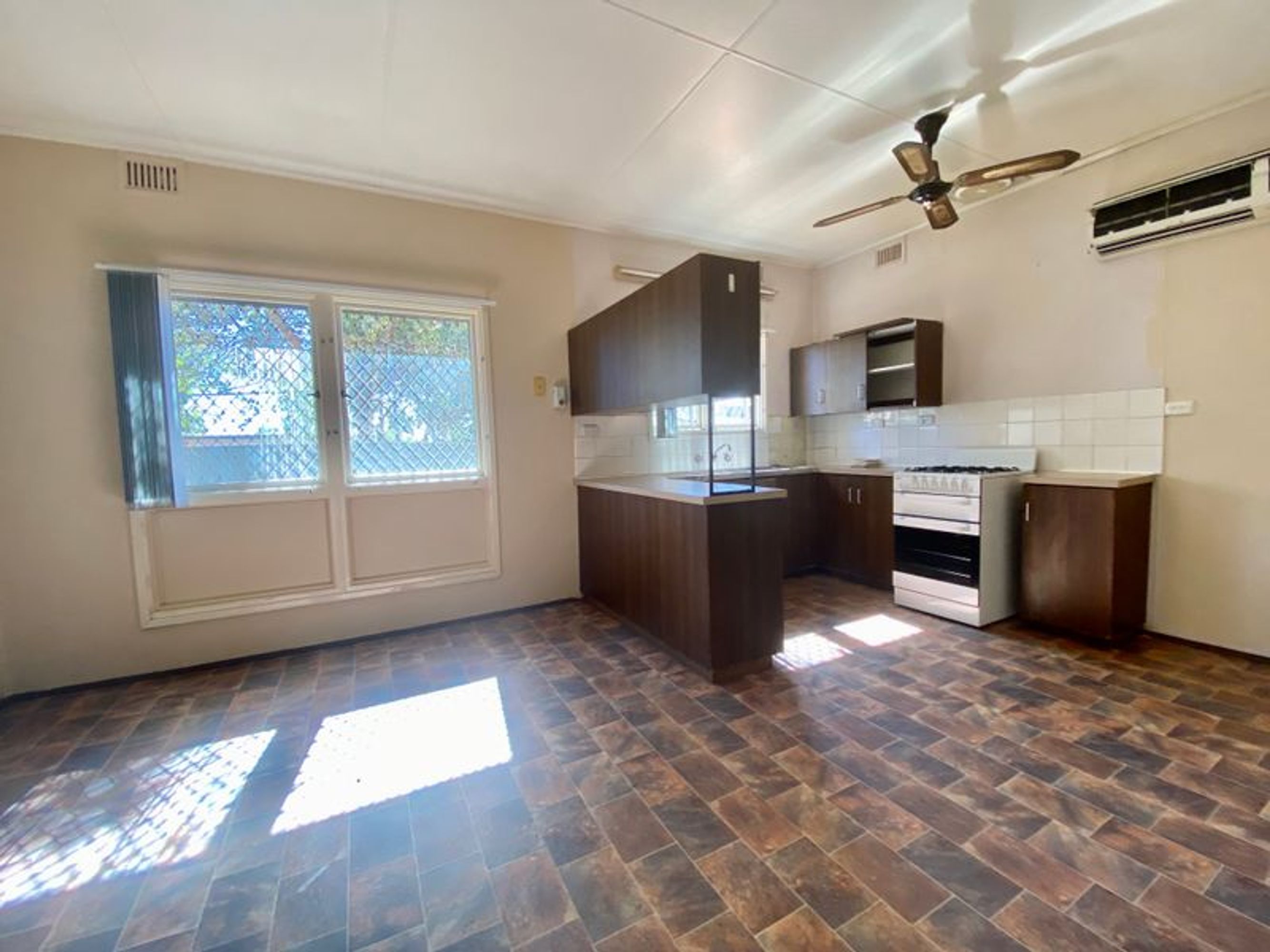 7 Orchid Way, South Hedland, South Hedland - Thumbnail 5
