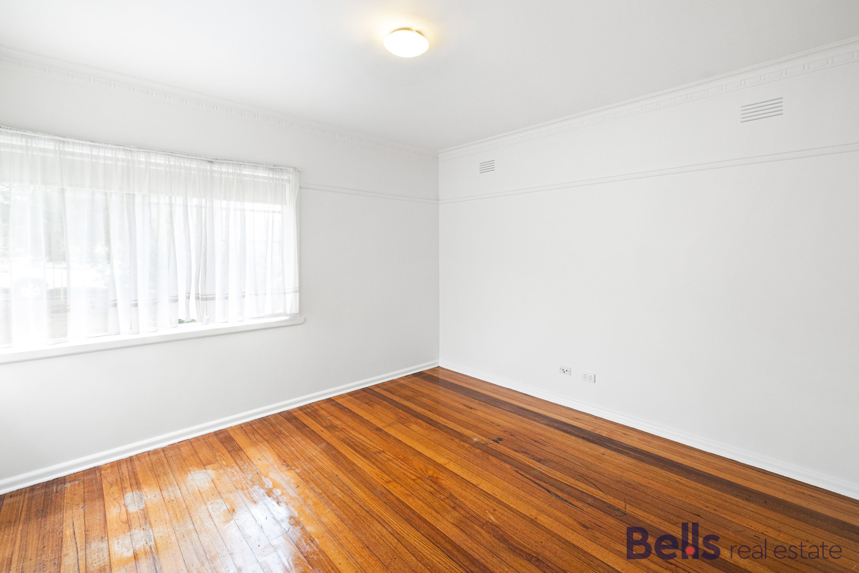 10 Moira Street, Sunshine - Thumbnail 7