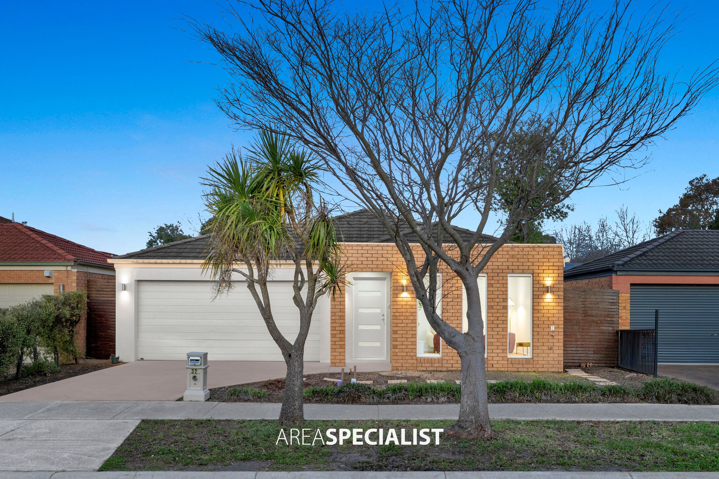 32 Greenaway Terrace, Cranbourne East, VIC 3977, Cranbourne East - Image 1