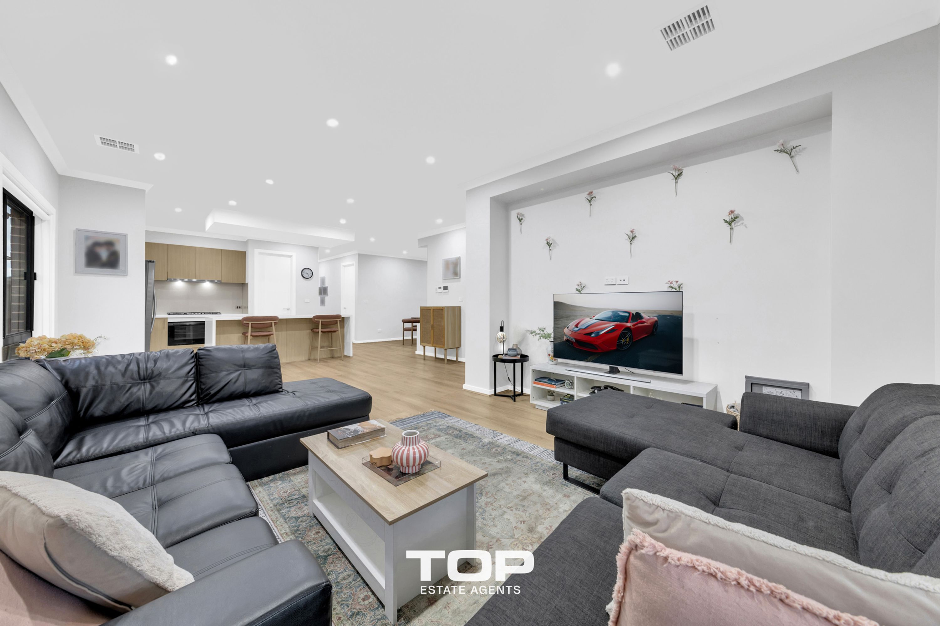 263 Saint Germain Boulevard, Clyde North - Thumbnail 8