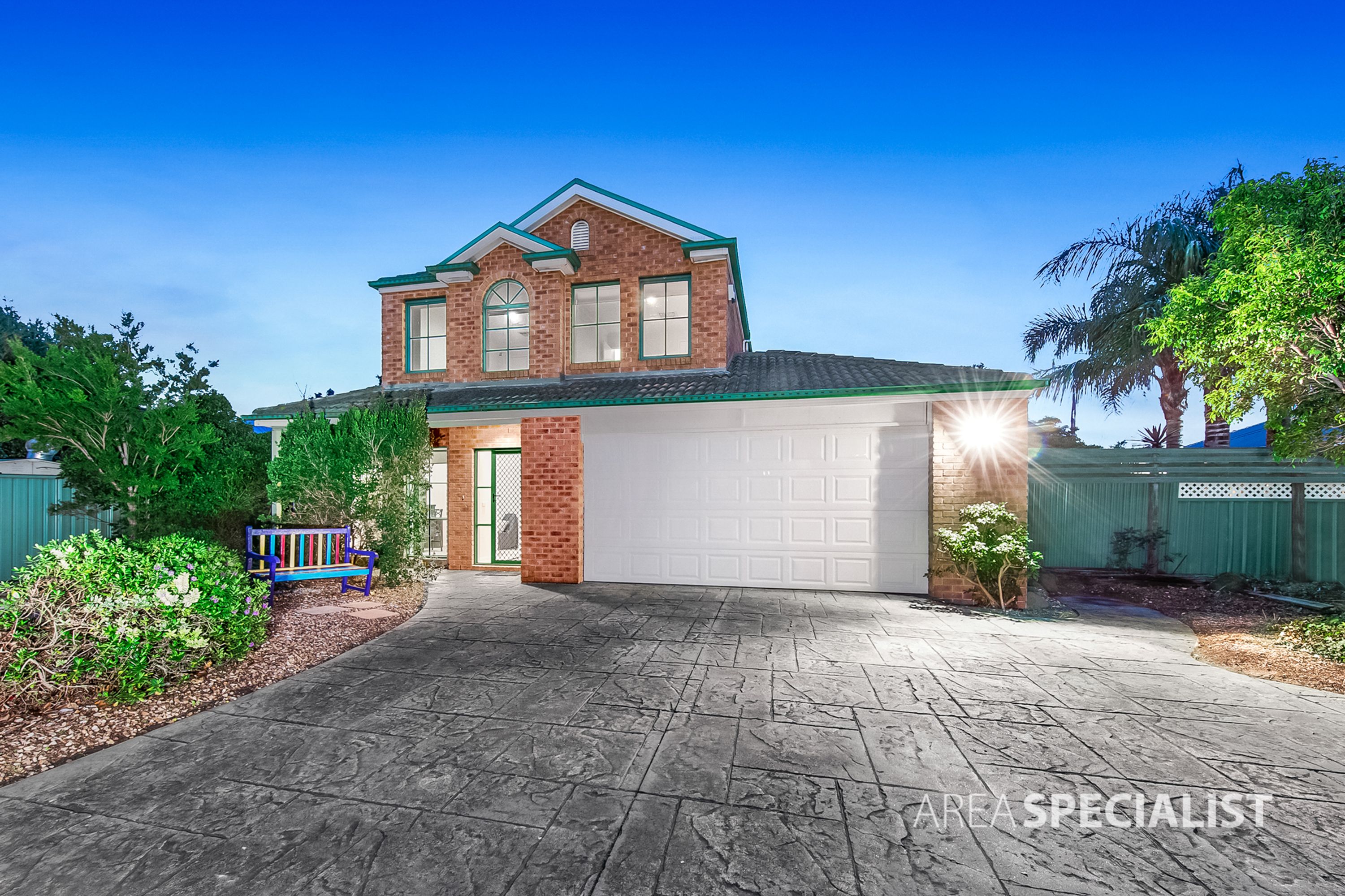 19 Kyneton Circuit, Caroline Springs VIC 3023, Caroline Springs - Thumbnail 2