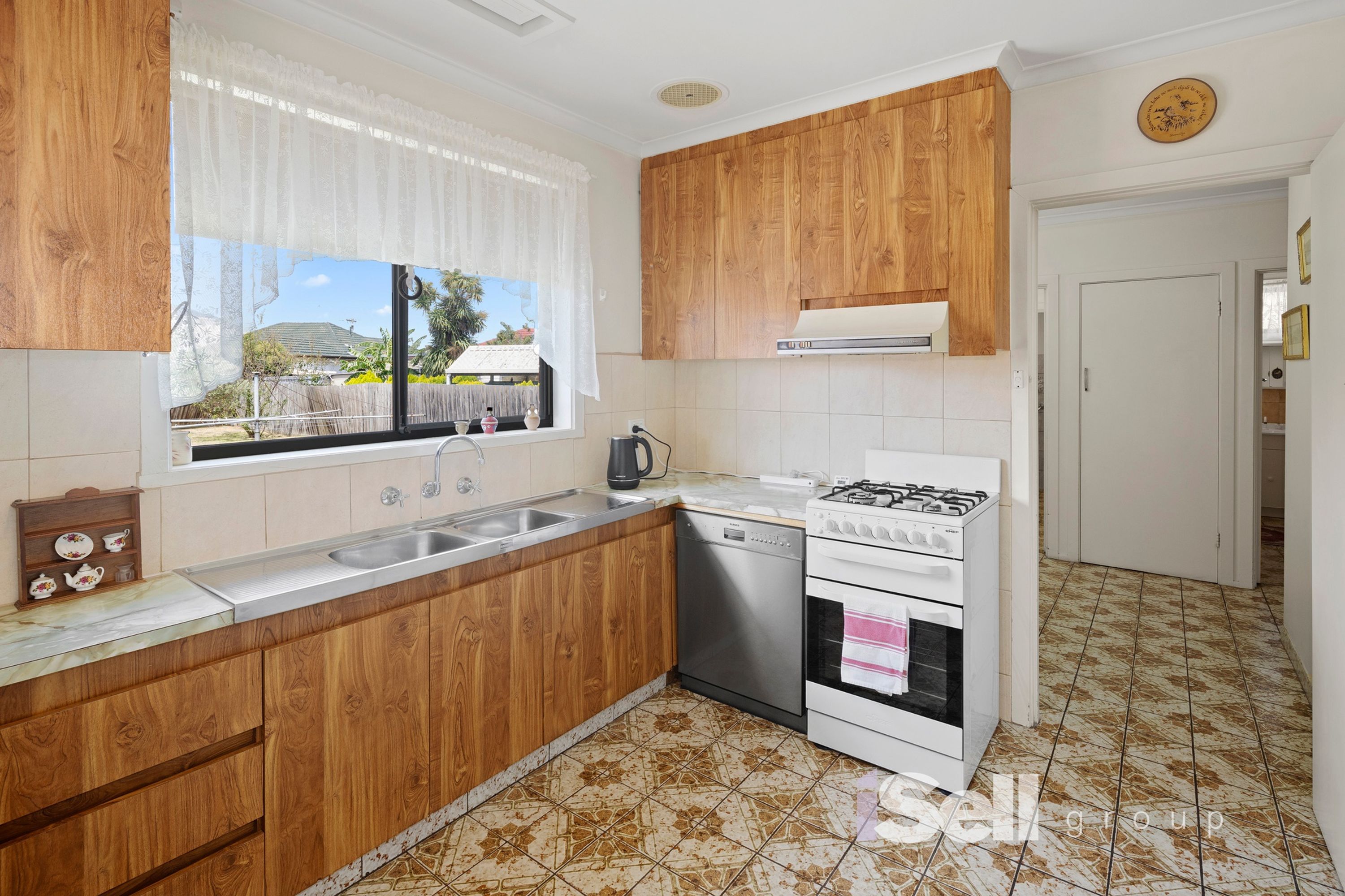 22 Burrapike Avenue, Springvale - Thumbnail 5