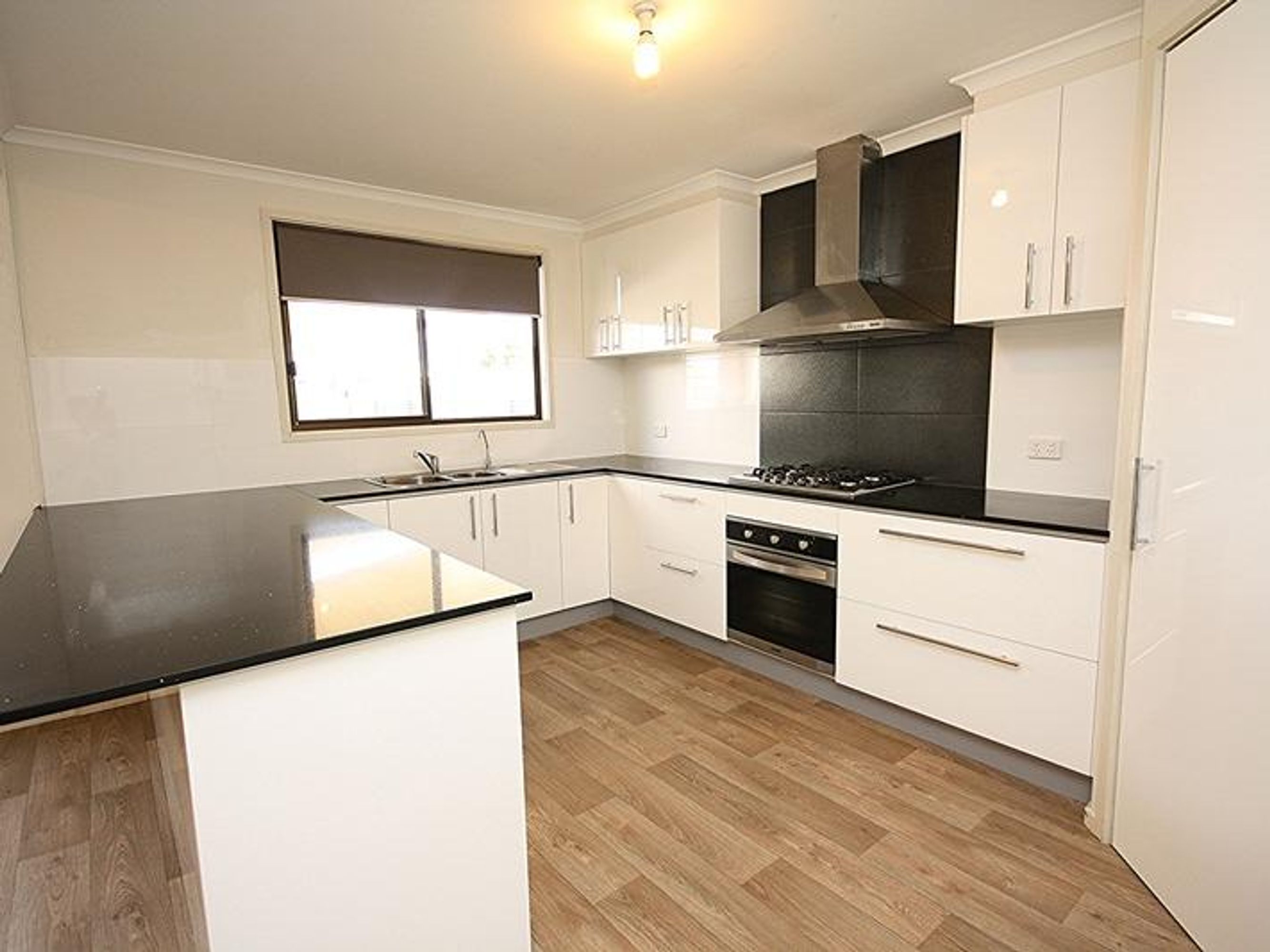 11 Dollar Avenue, Horsham VIC 3400, Horsham - Thumbnail 4