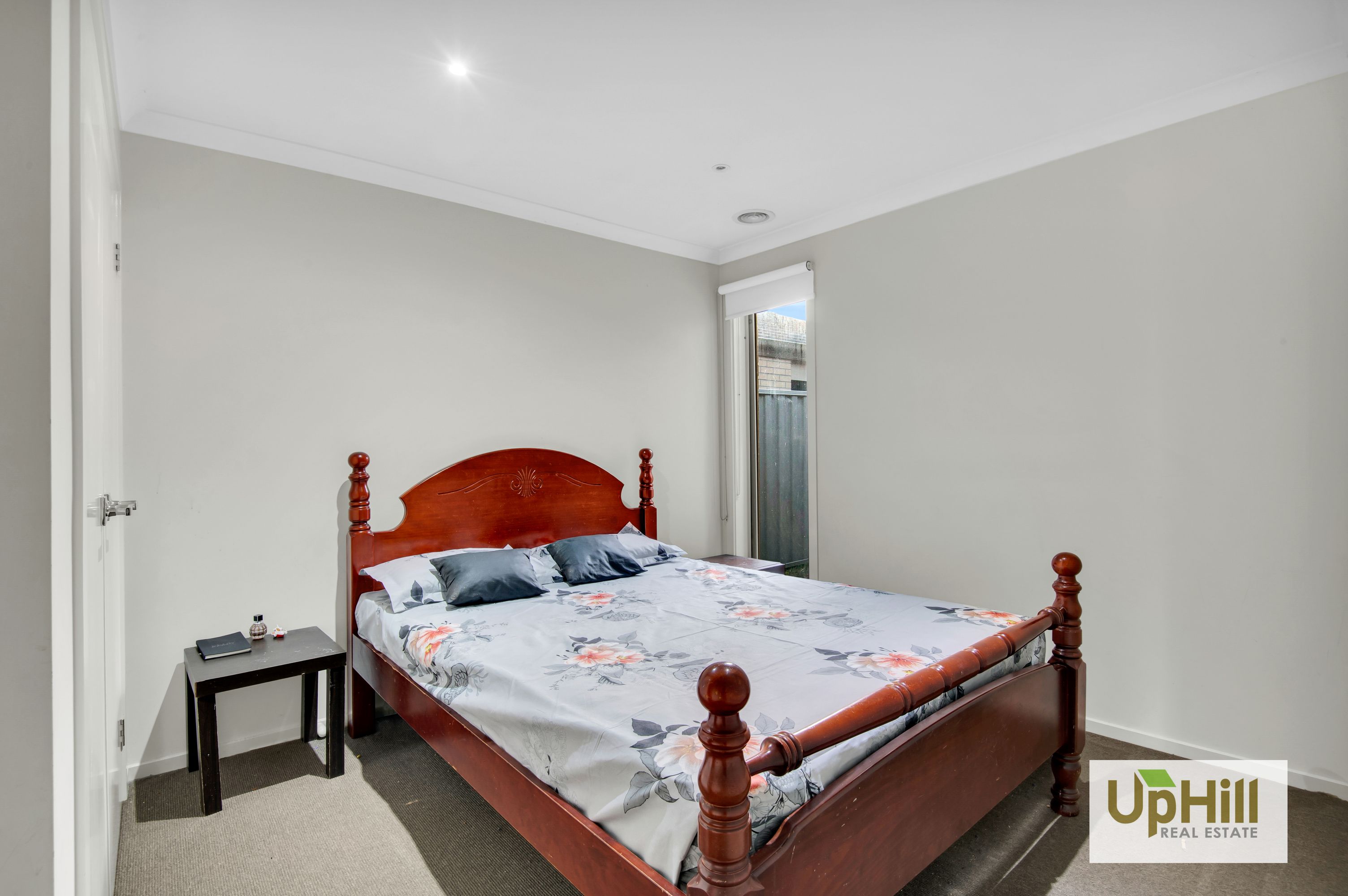 284 Casey Fields Boulevard, Cranbourne East - Thumbnail 2