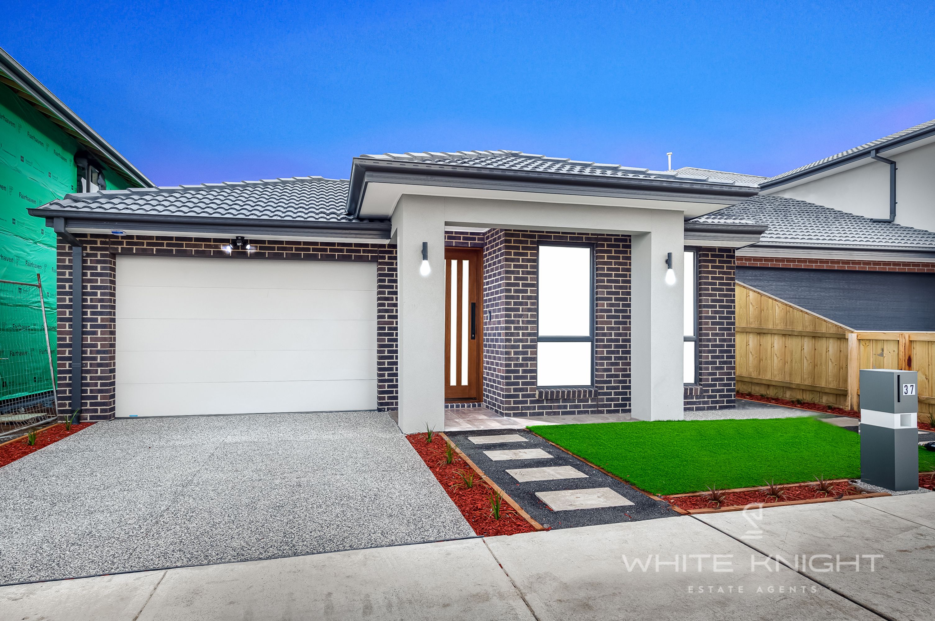 37 Monticiano Road, Fraser Rise VIC 3336, Fraser Rise - Thumbnail 2