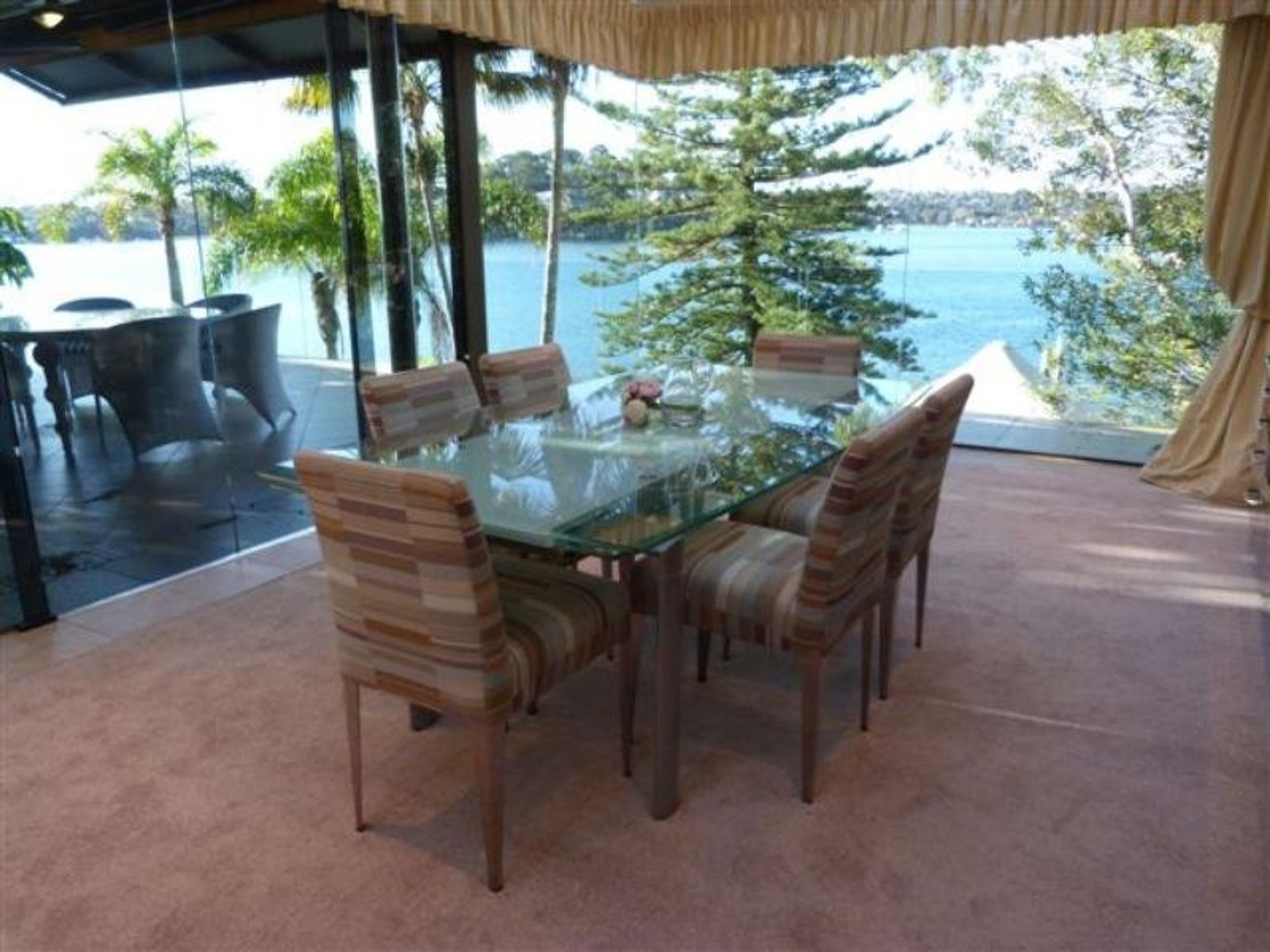 11 Boorroo St, Kangaroo Point, Kangaroo Point - Thumbnail 4
