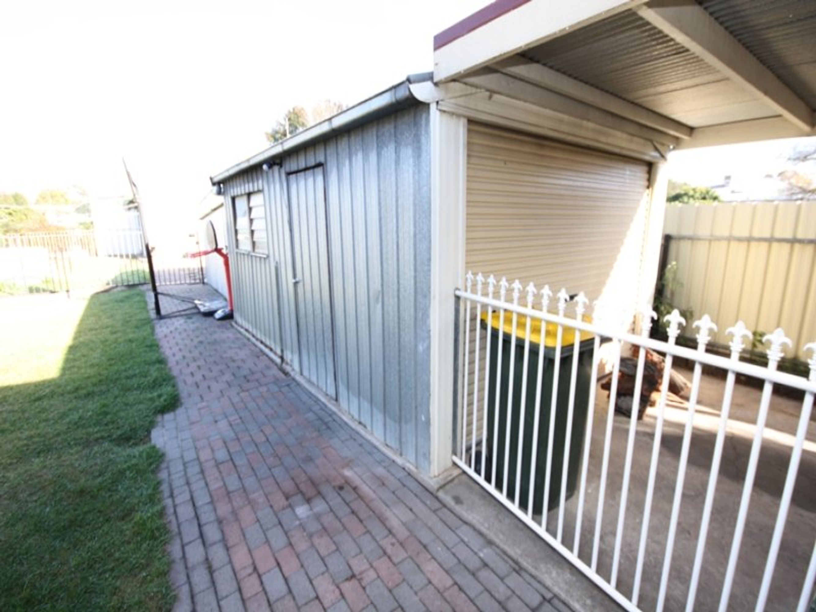 5 Valentine Avenue, Horsham VIC 3400, Horsham - Thumbnail 2