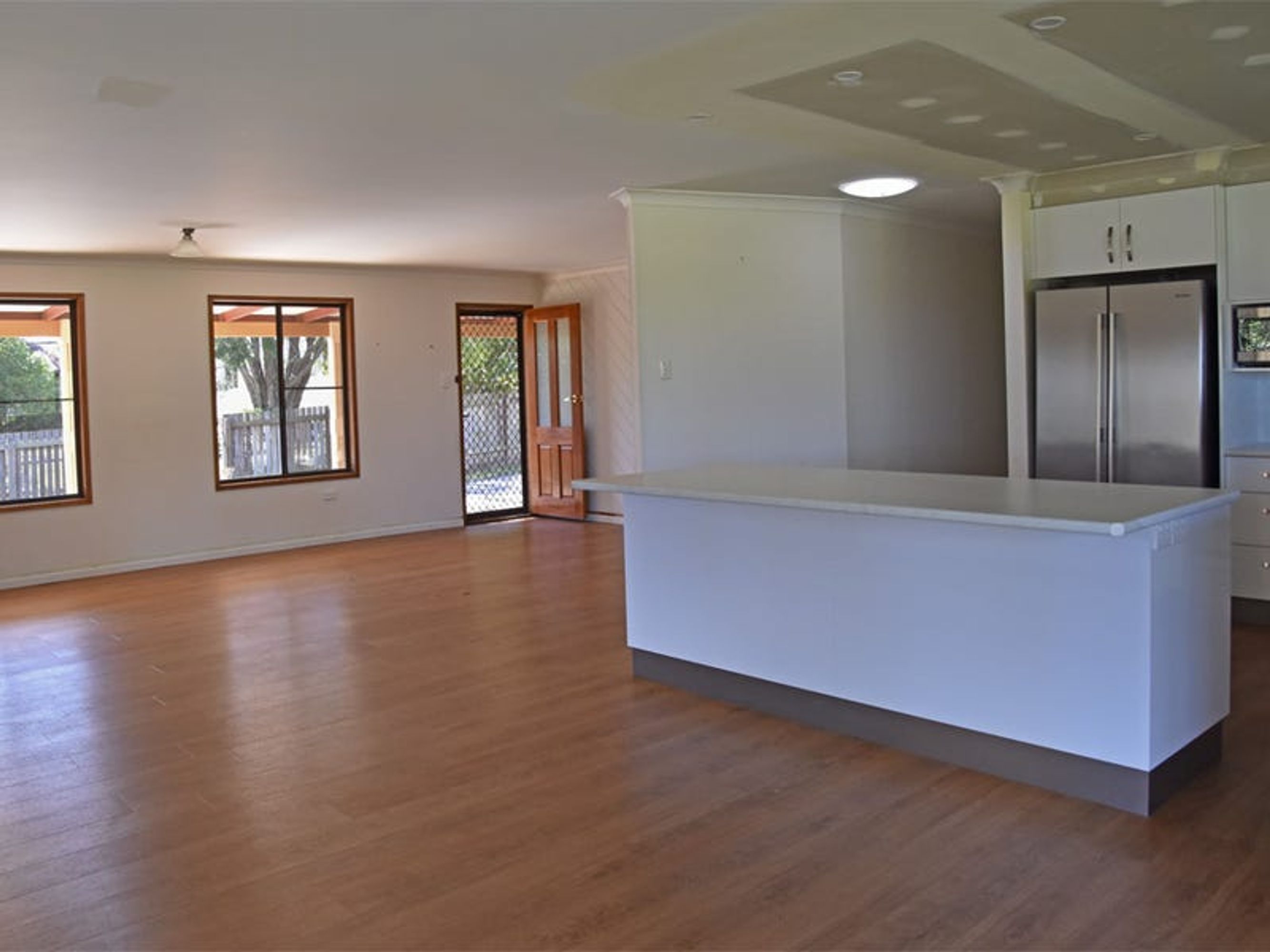 59-61 Tenterfield Street, Lawrence - Thumbnail 4