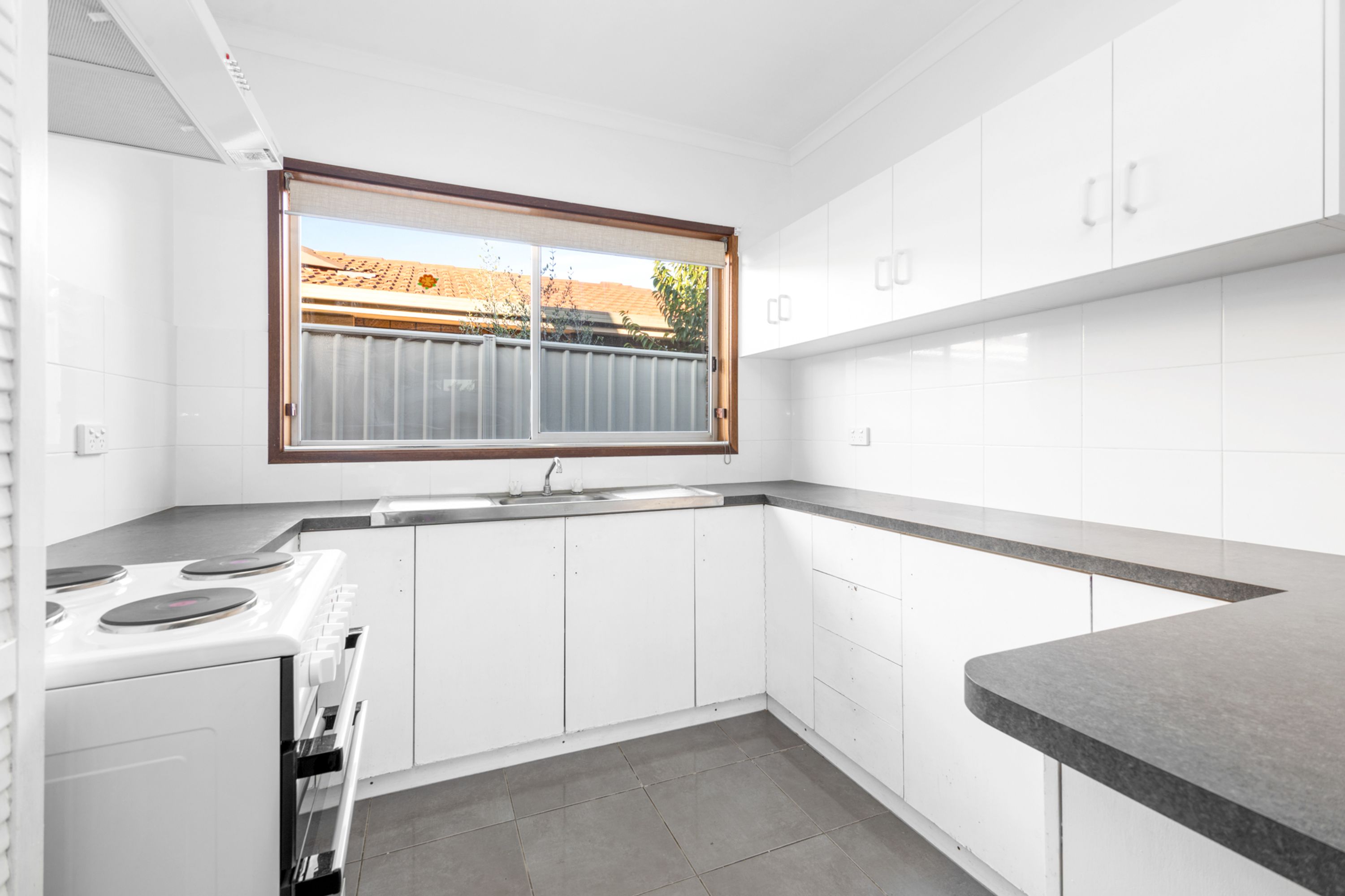 1/1 Birch Avenue, Horsham VIC 3400, Horsham - Thumbnail 2
