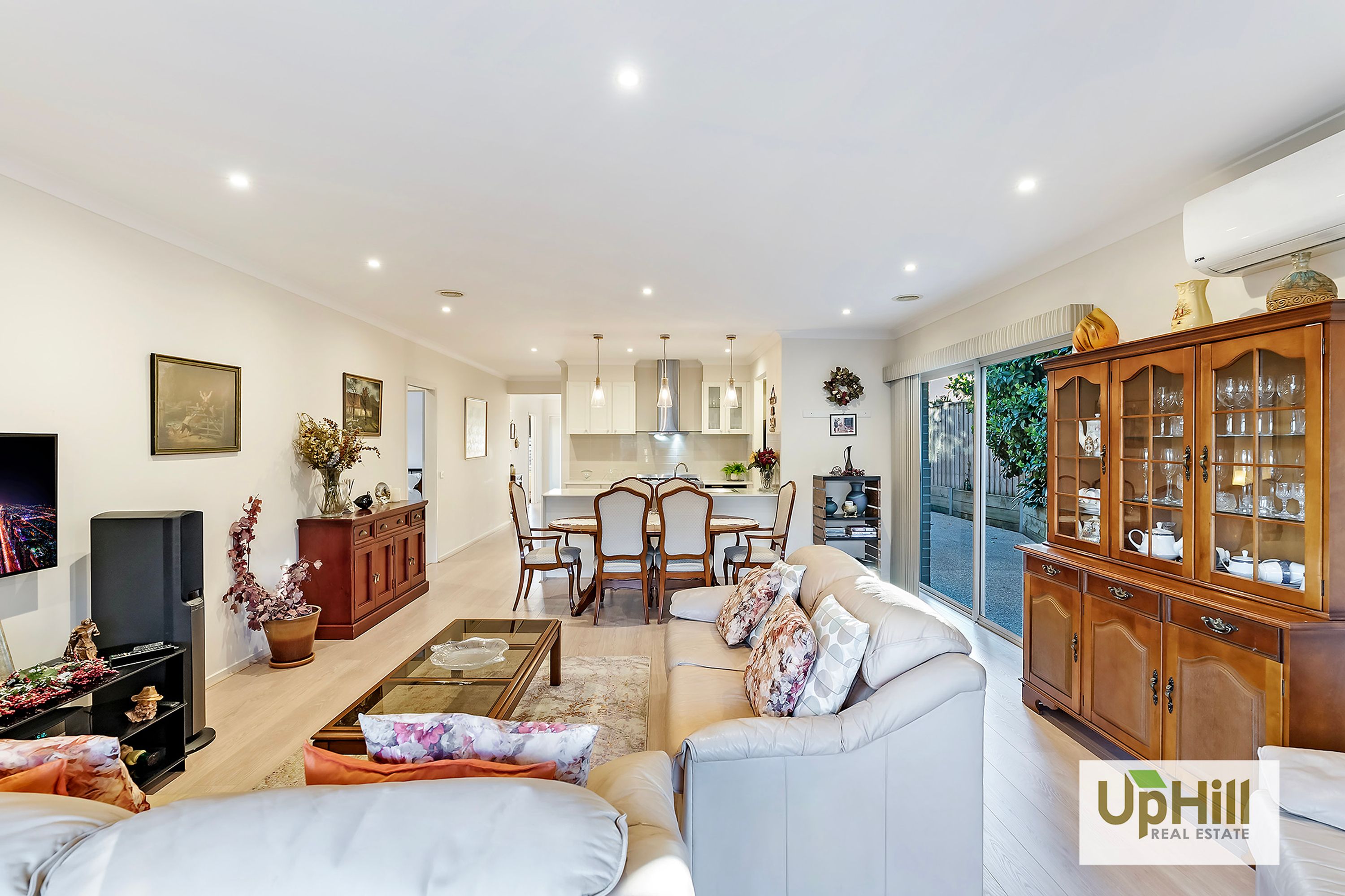 64 Como Parade, Clyde North - Thumbnail 7