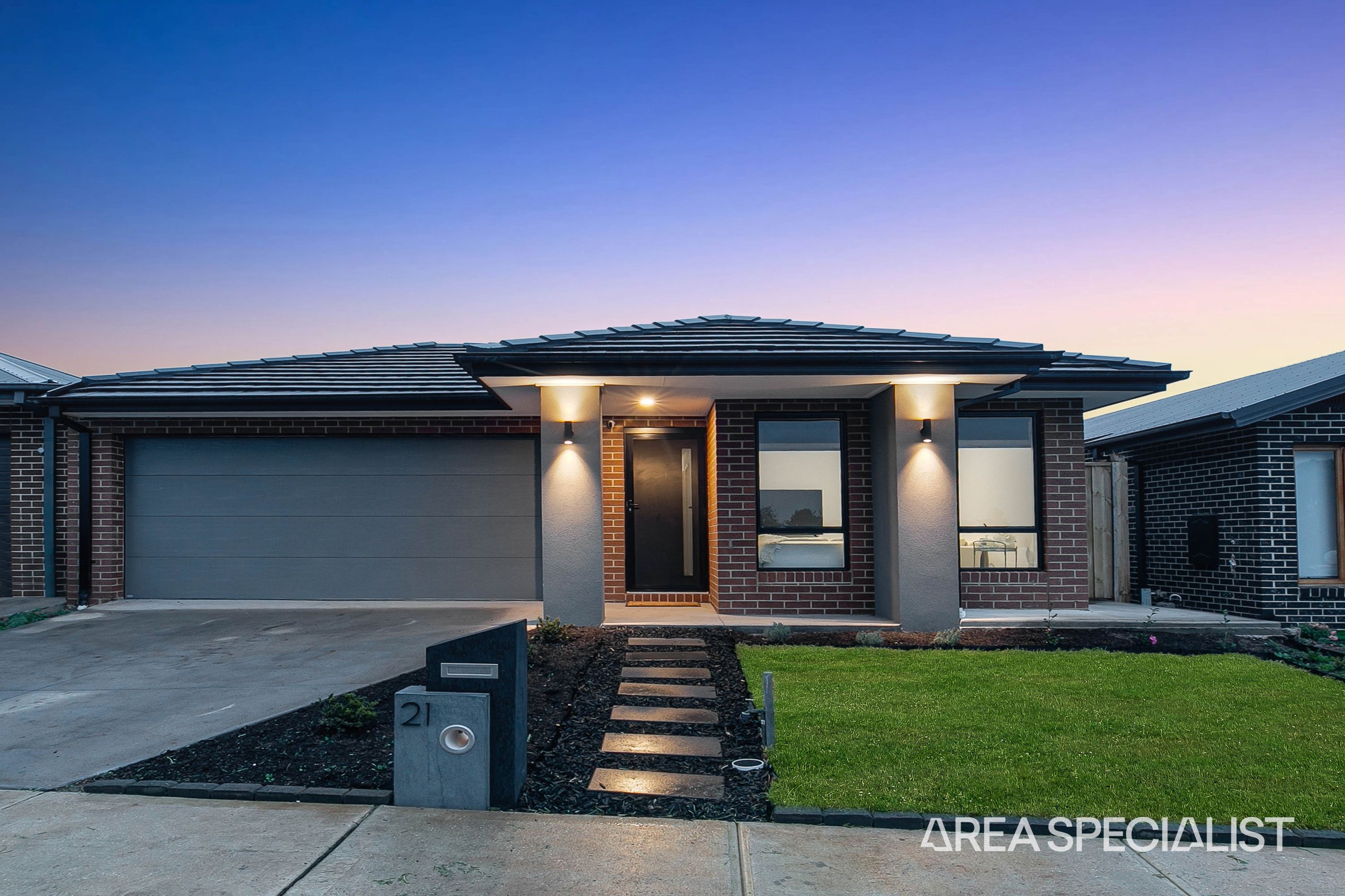 21 Angul Parade, Deanside