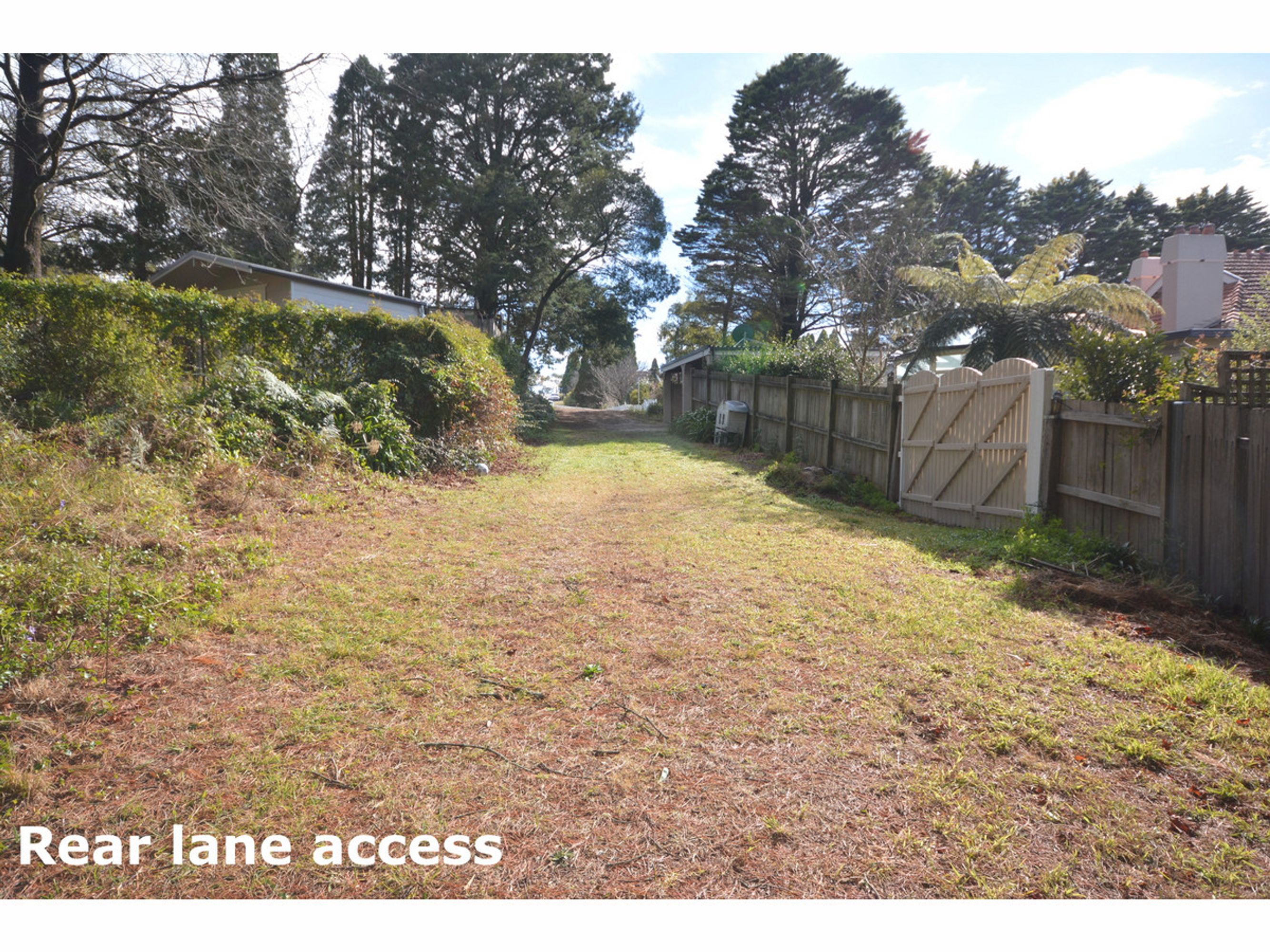 10 Abbotsford Road, Katoomba - Thumbnail 3