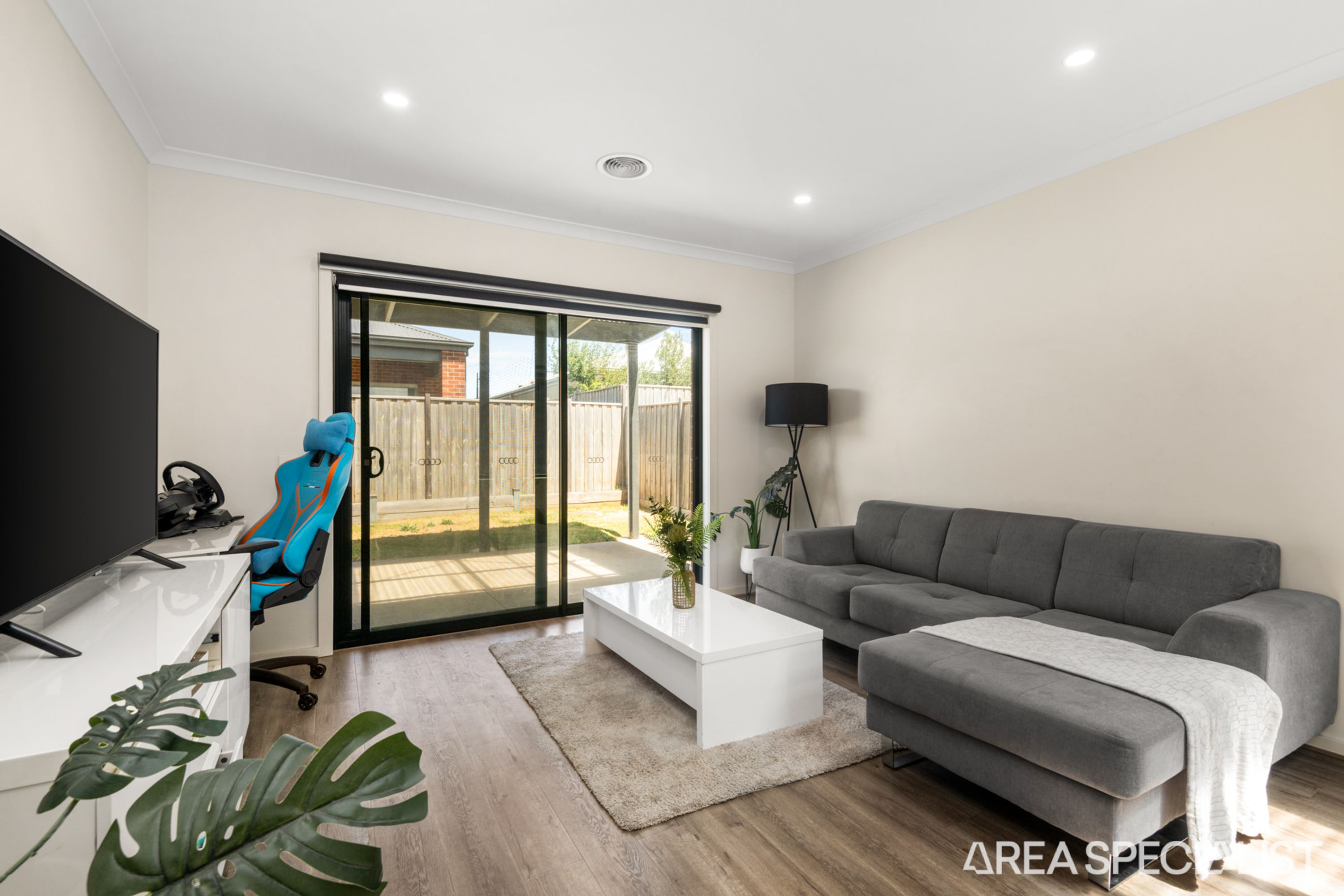 27 Worn Road, Charlemont, VIC 3217, Charlemont - Thumbnail 2