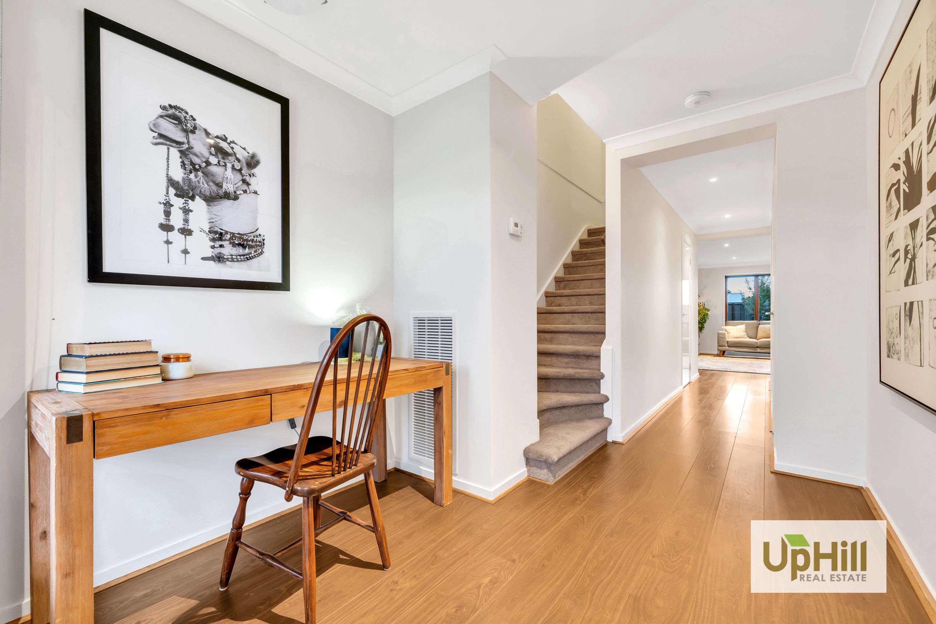 28 SELANDRA BOULEVARD, Clyde North - Thumbnail 3