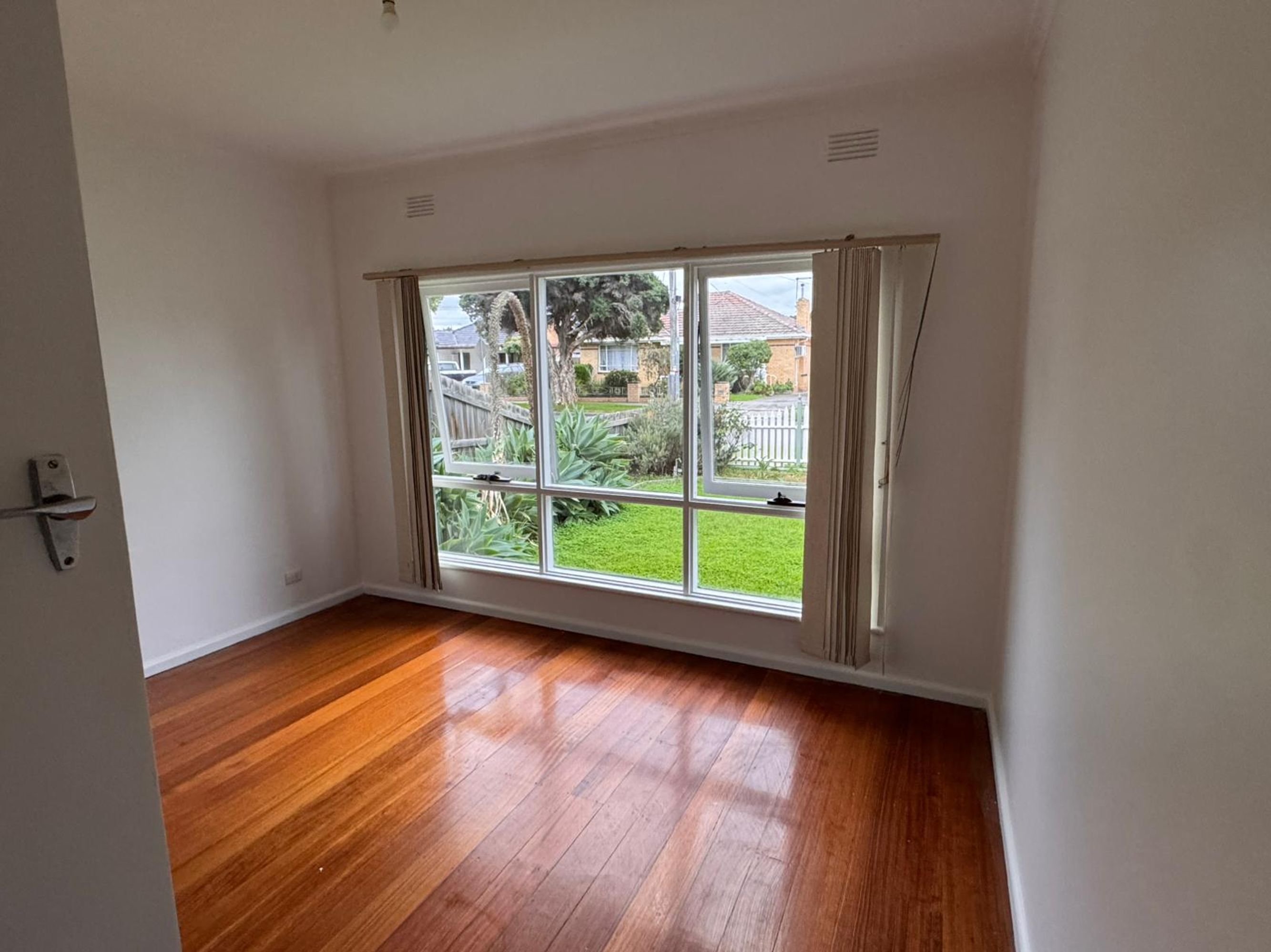 21 Arnold Street, Sunshine West - Thumbnail 7