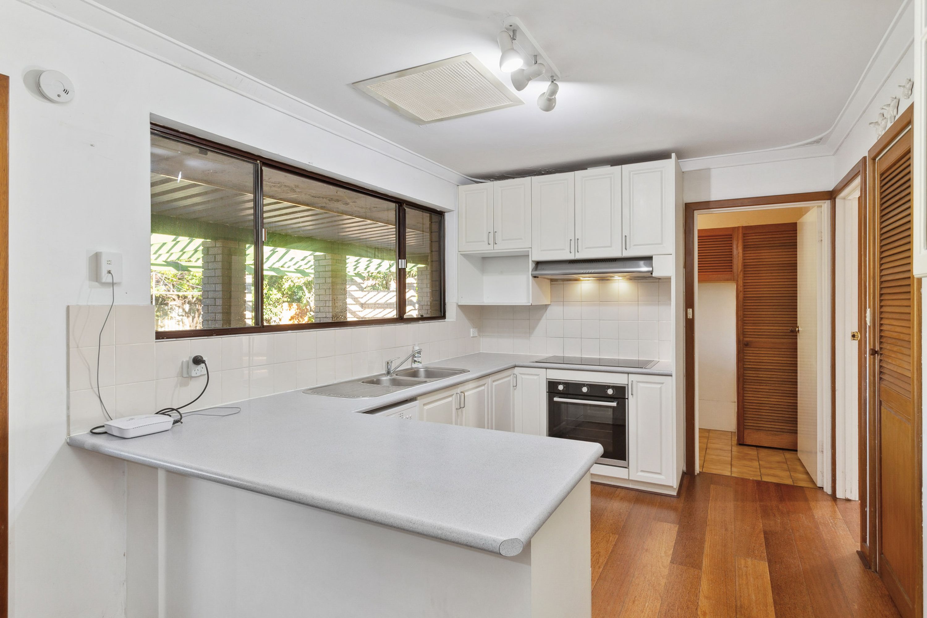 6 HARDWICK STREET, Morley - Thumbnail 8