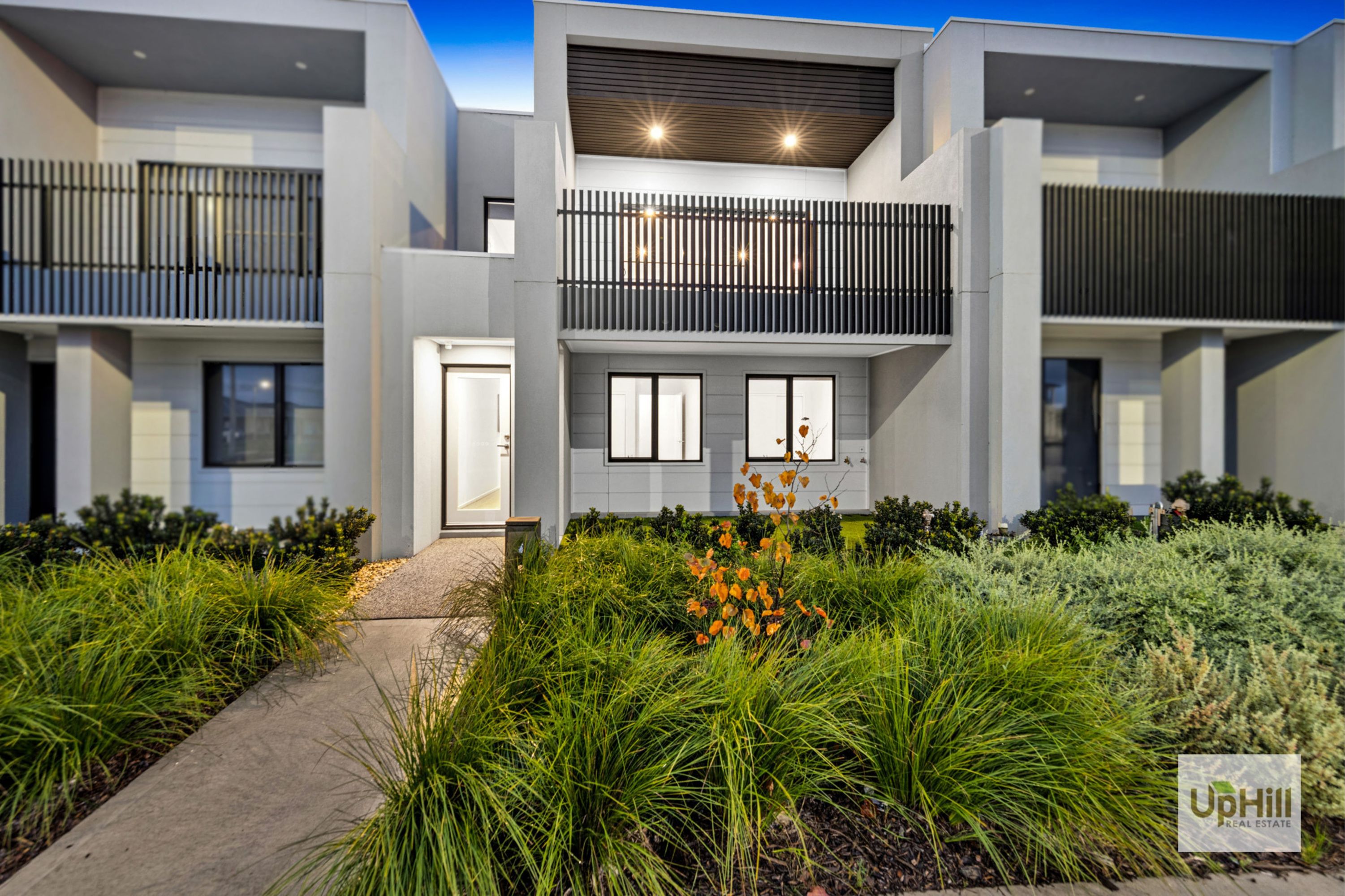 50 Alexander Boulevard, Clyde North - Thumbnail 2