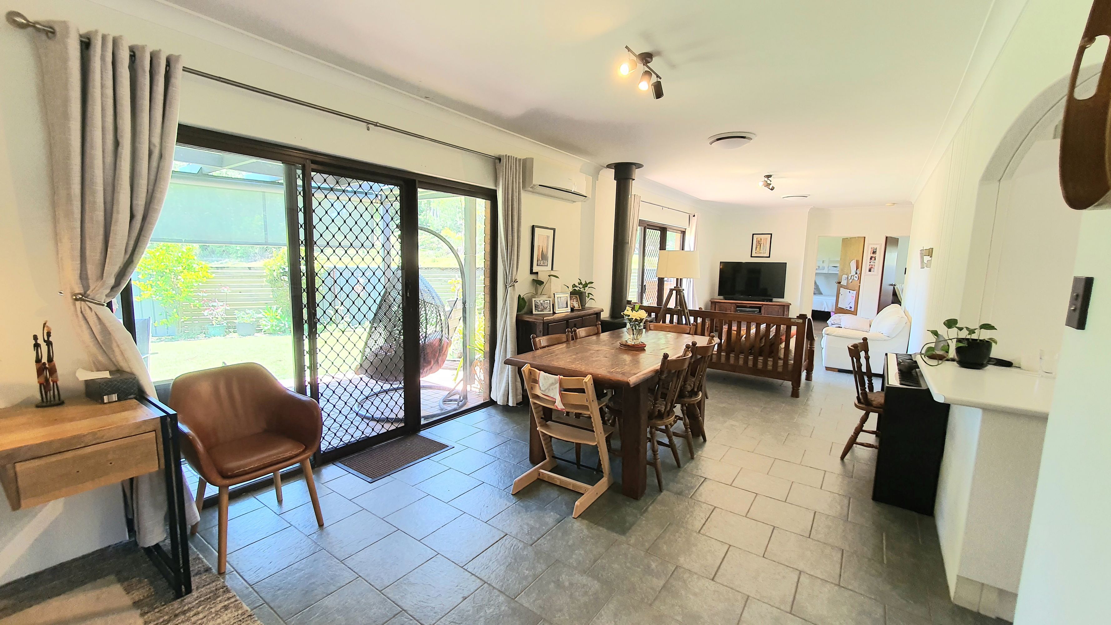 10 Iona Close, Maclean - Thumbnail 3
