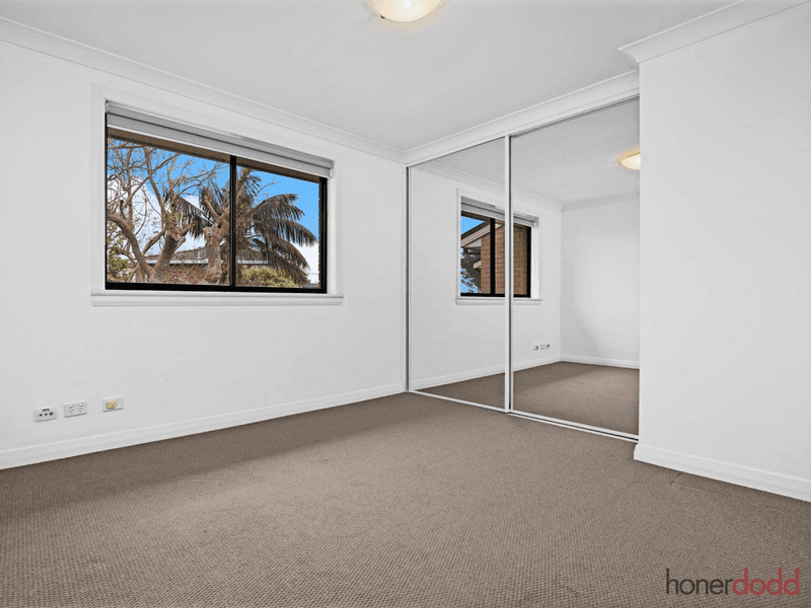 2/1 Matthew Street, Kogarah Bay, Kogarah Bay - Thumbnail 5