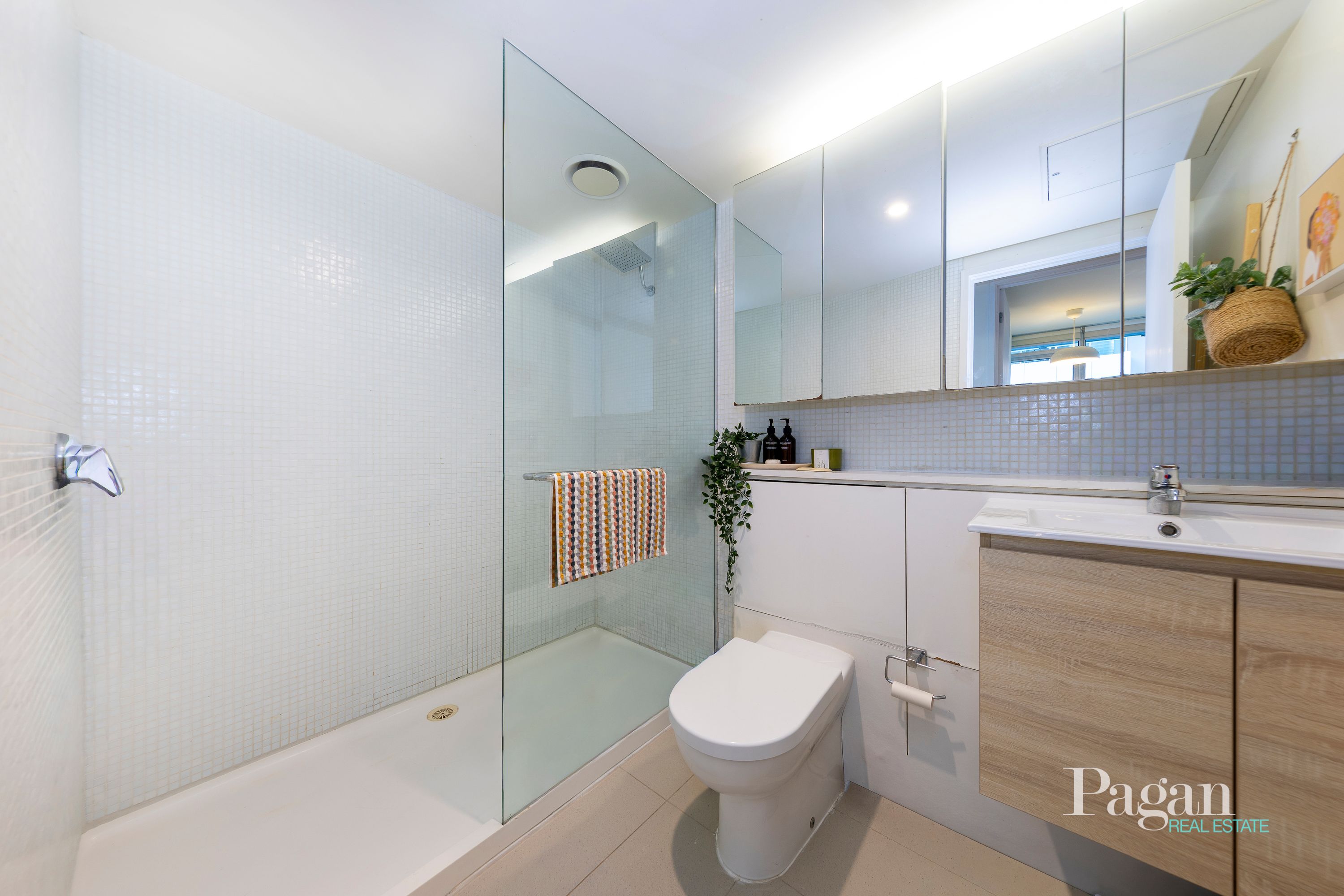 1405/28 Wills Street, Melbourne - Thumbnail 8