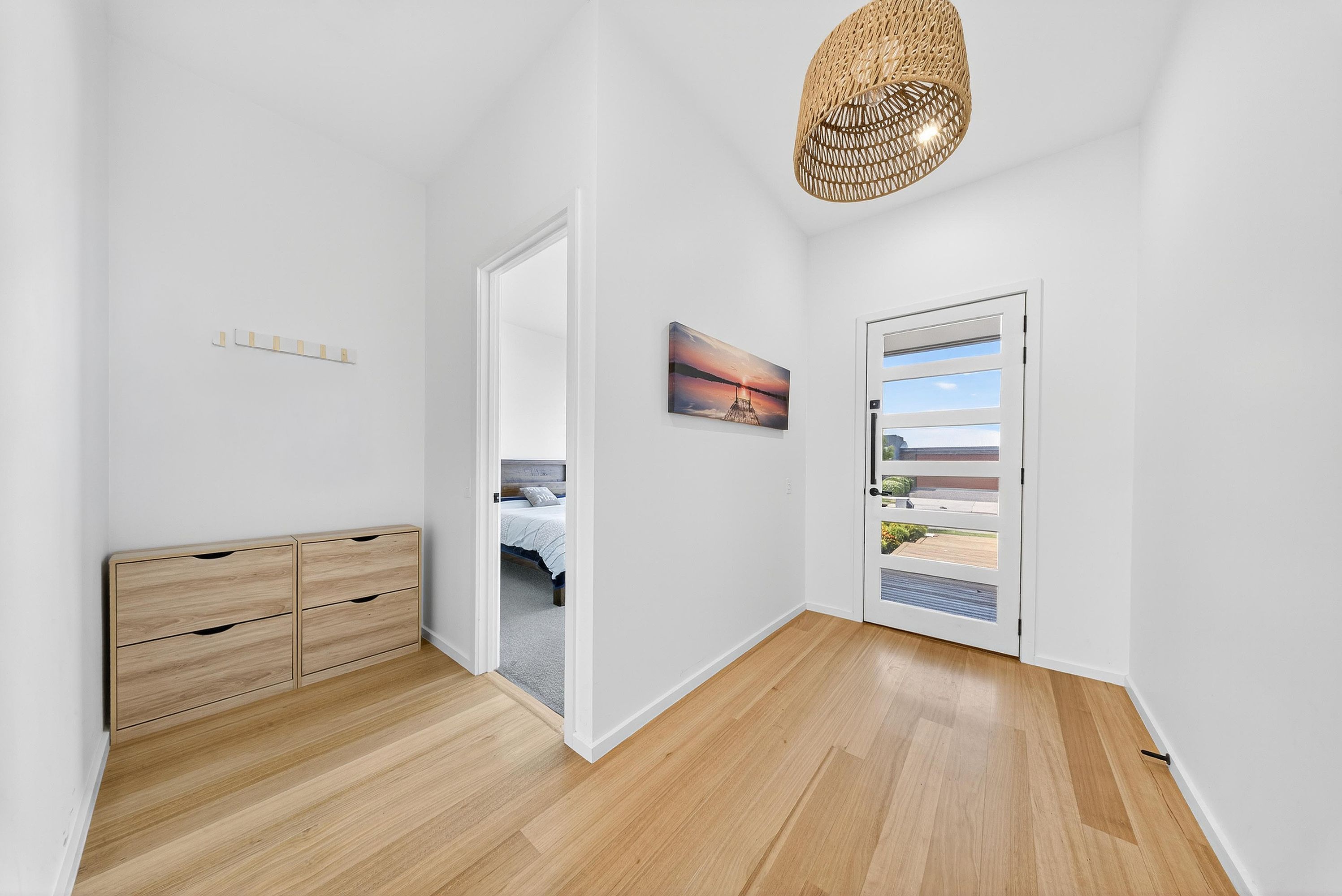 8 Stephens Street, Horsham VIC 3400, Horsham - Thumbnail 2