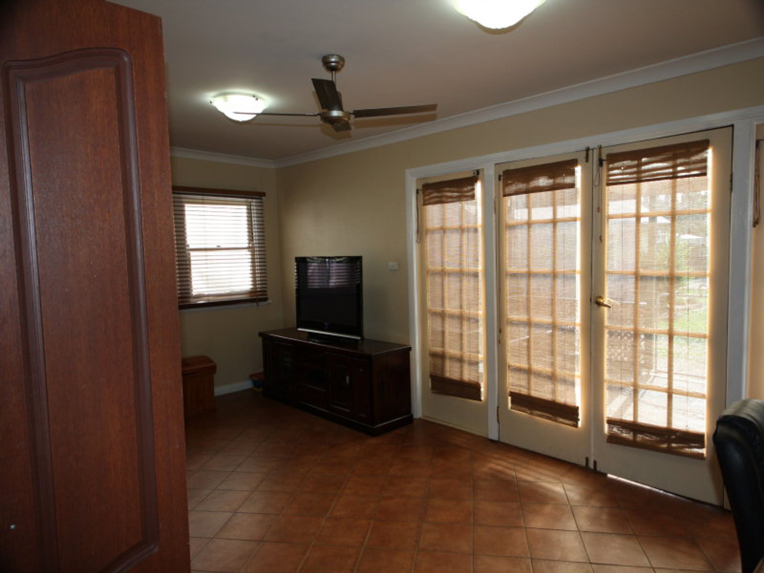 6 Federation Avenue, Horsham VIC 3400, Horsham - Thumbnail 2