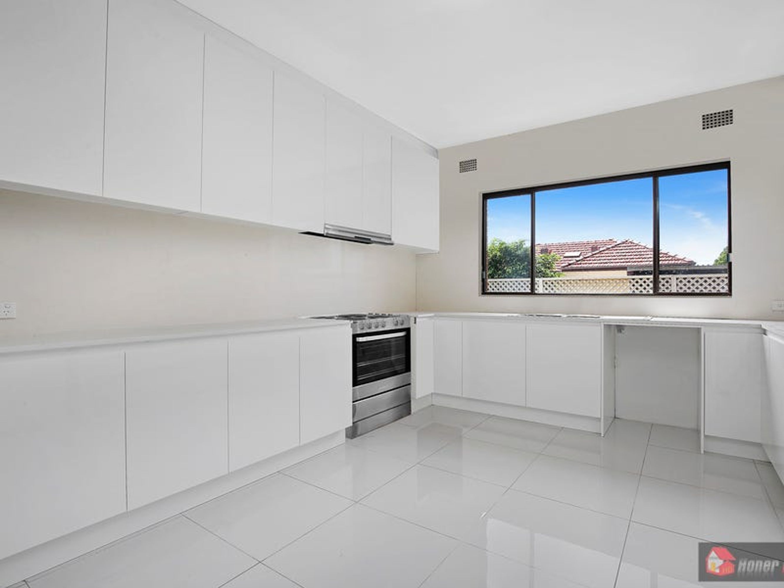 34 Chestnut Drive, Banksia, Banksia - Thumbnail 2