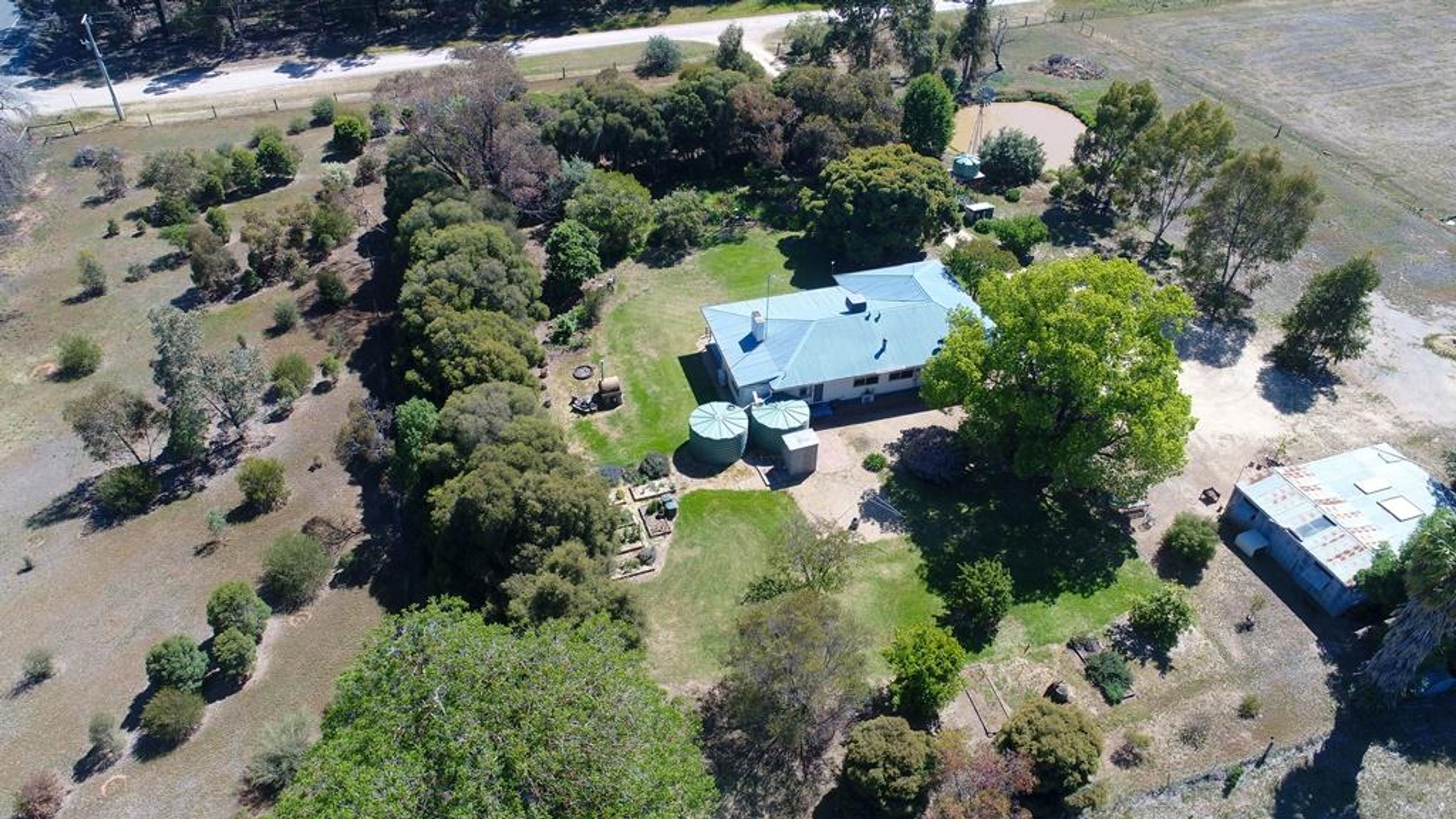 8 Butts Road, Numurkah - Thumbnail 3
