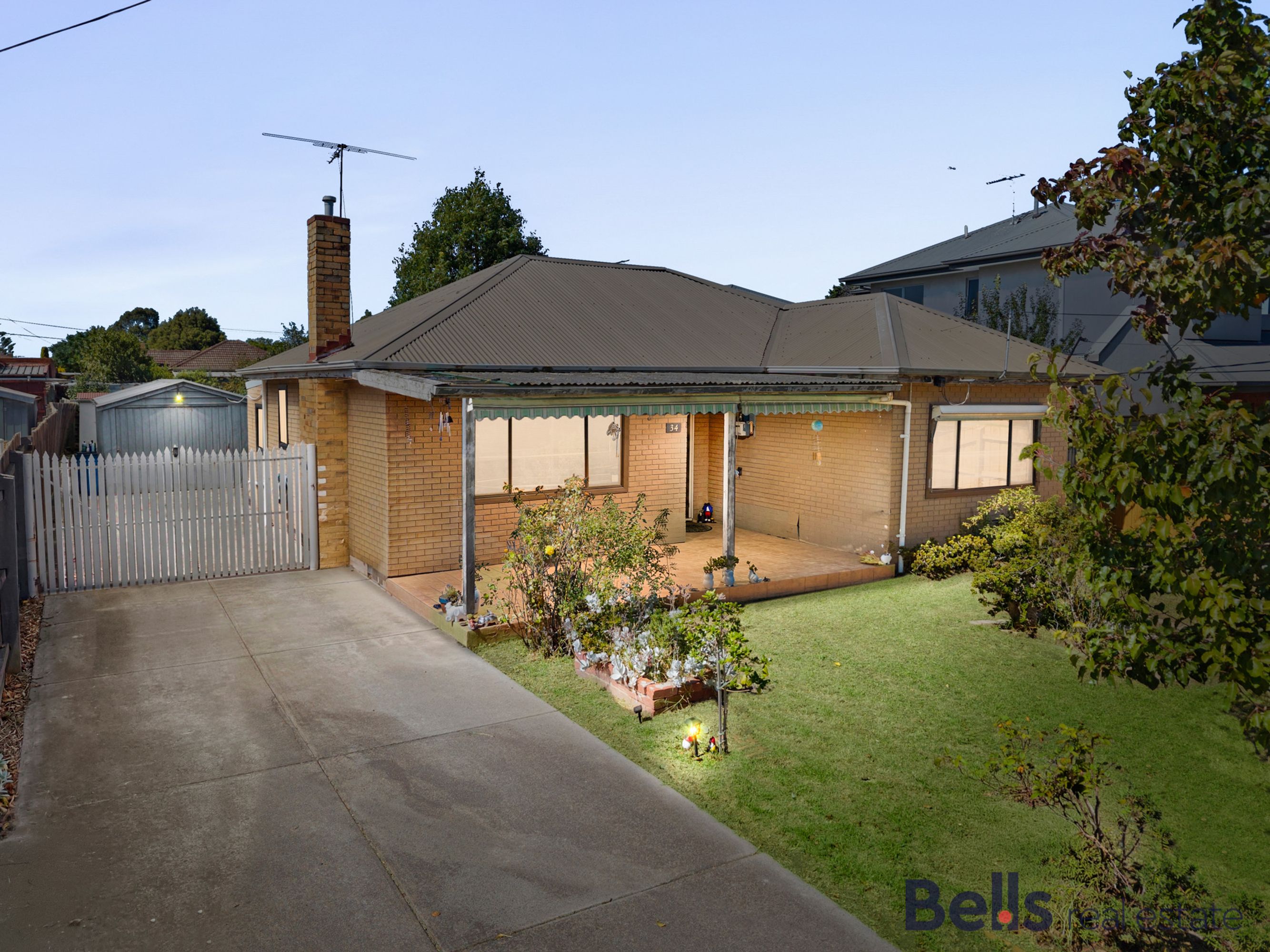 34 Simpson Street, Sunshine North - Thumbnail 2