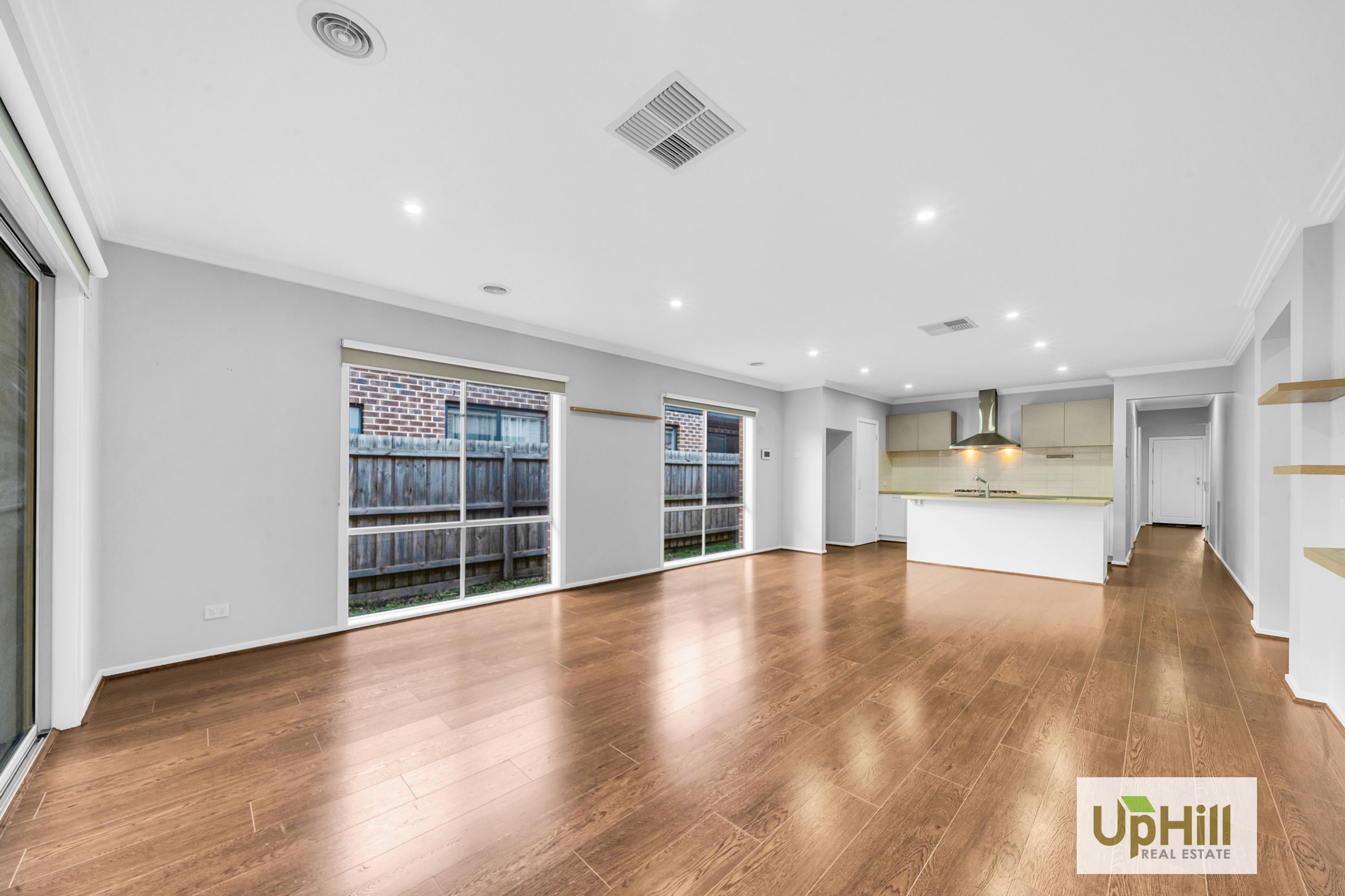 27 Lucinda Lane, Cranbourne North - Thumbnail 7