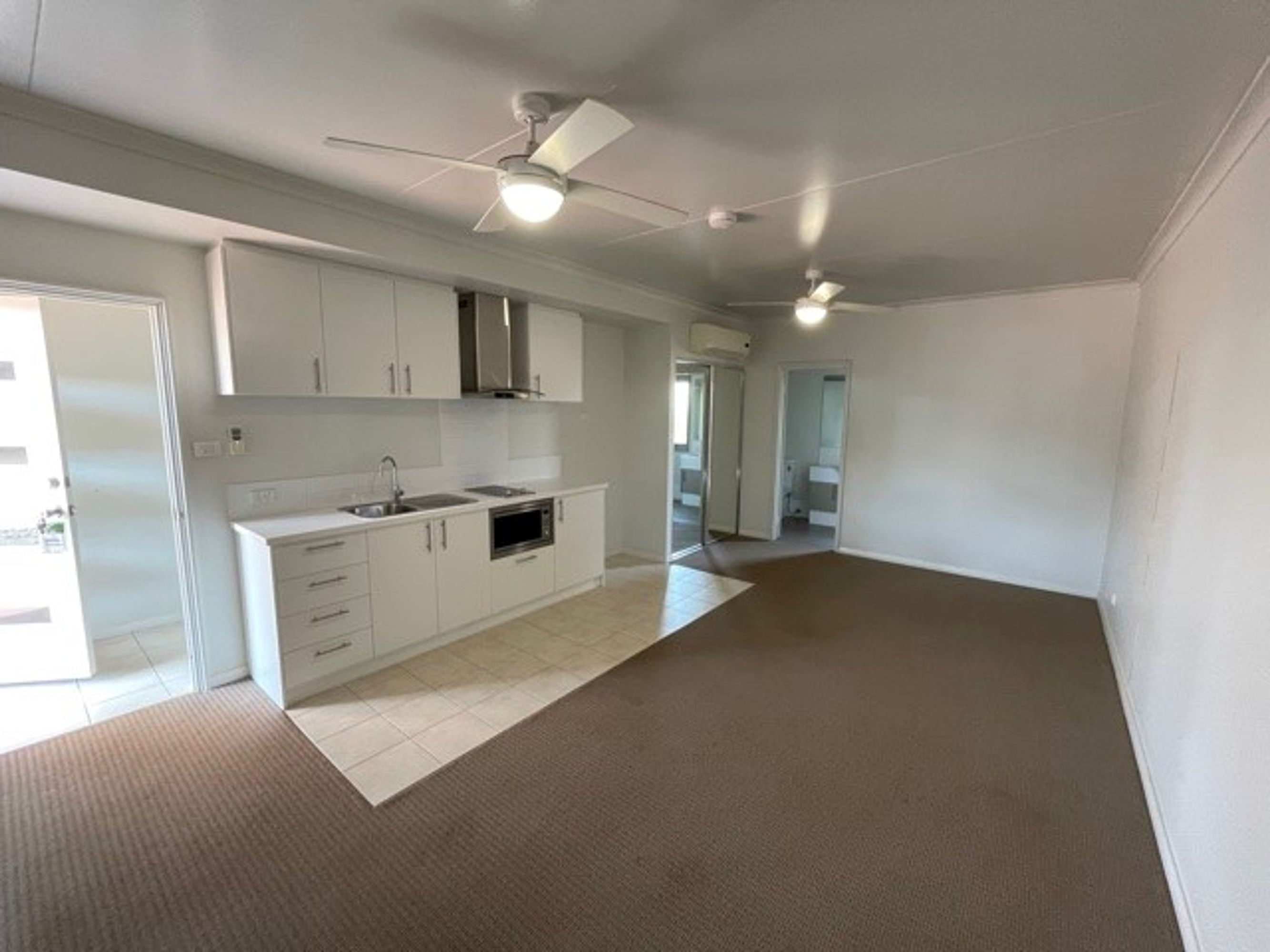 10 Hibiscus Way, Newman, Newman - Thumbnail 8