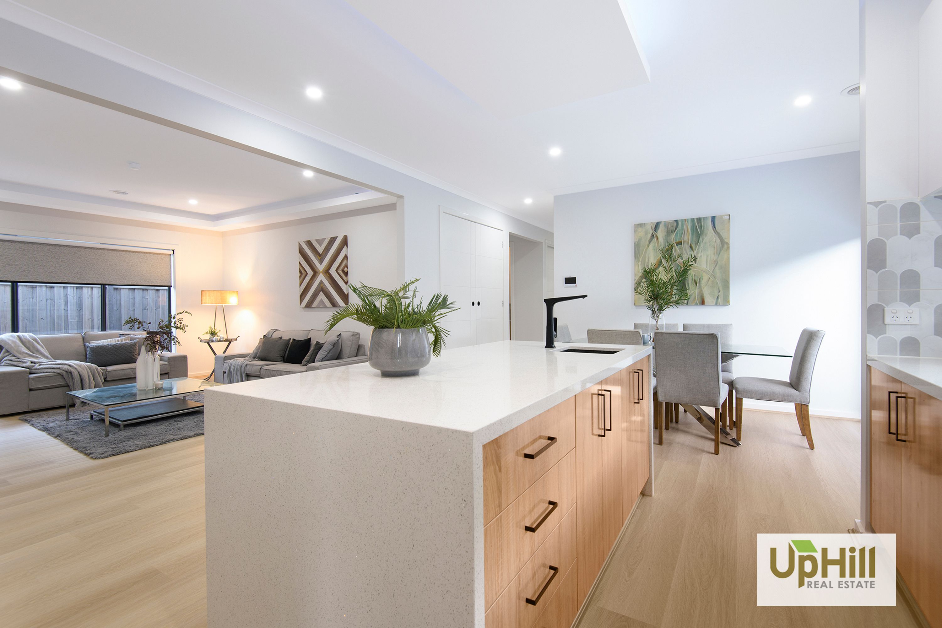 28 Blackhazel Crescent, Clyde North - Thumbnail 8