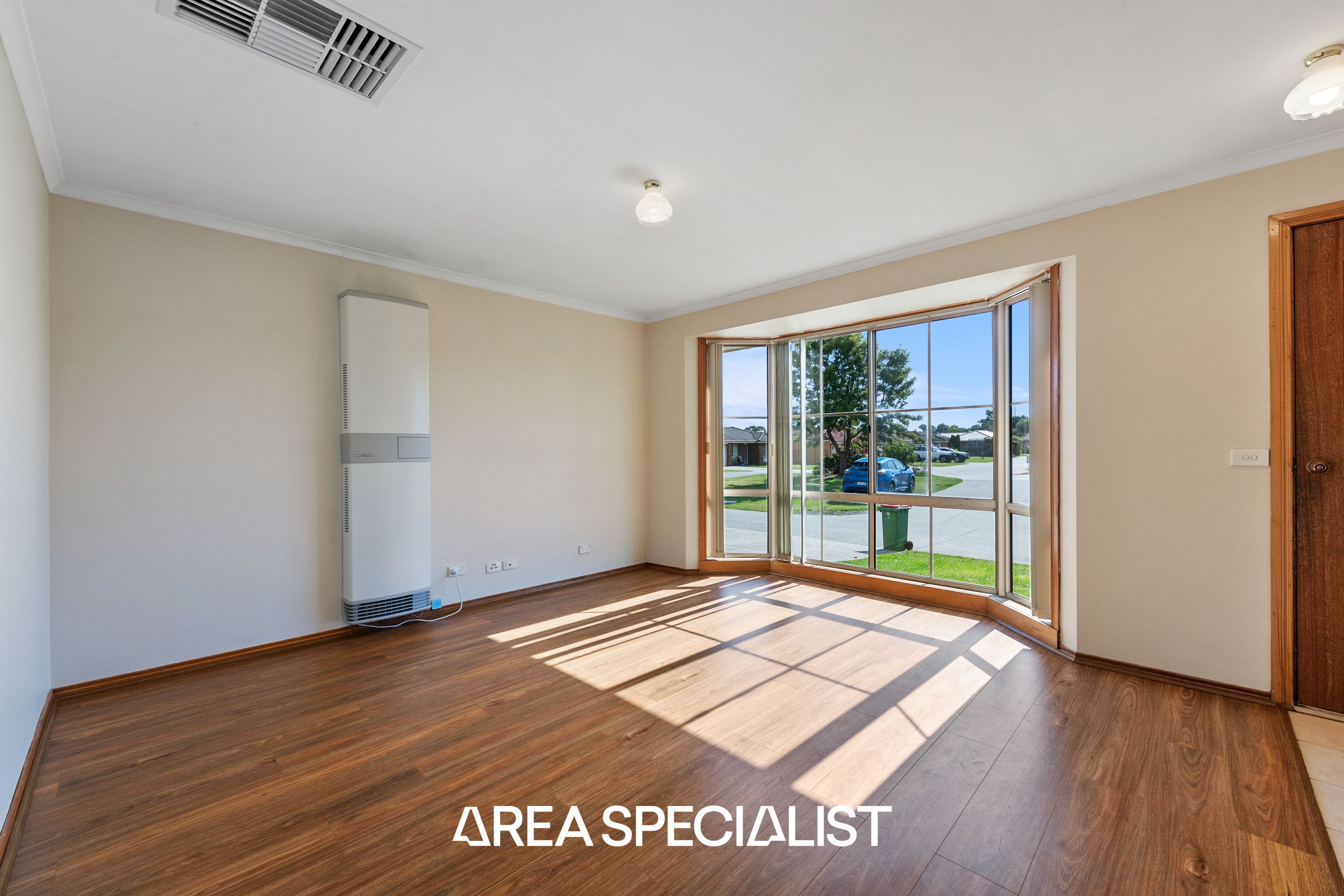 17 Rossi Close, Pakenham - Thumbnail 3