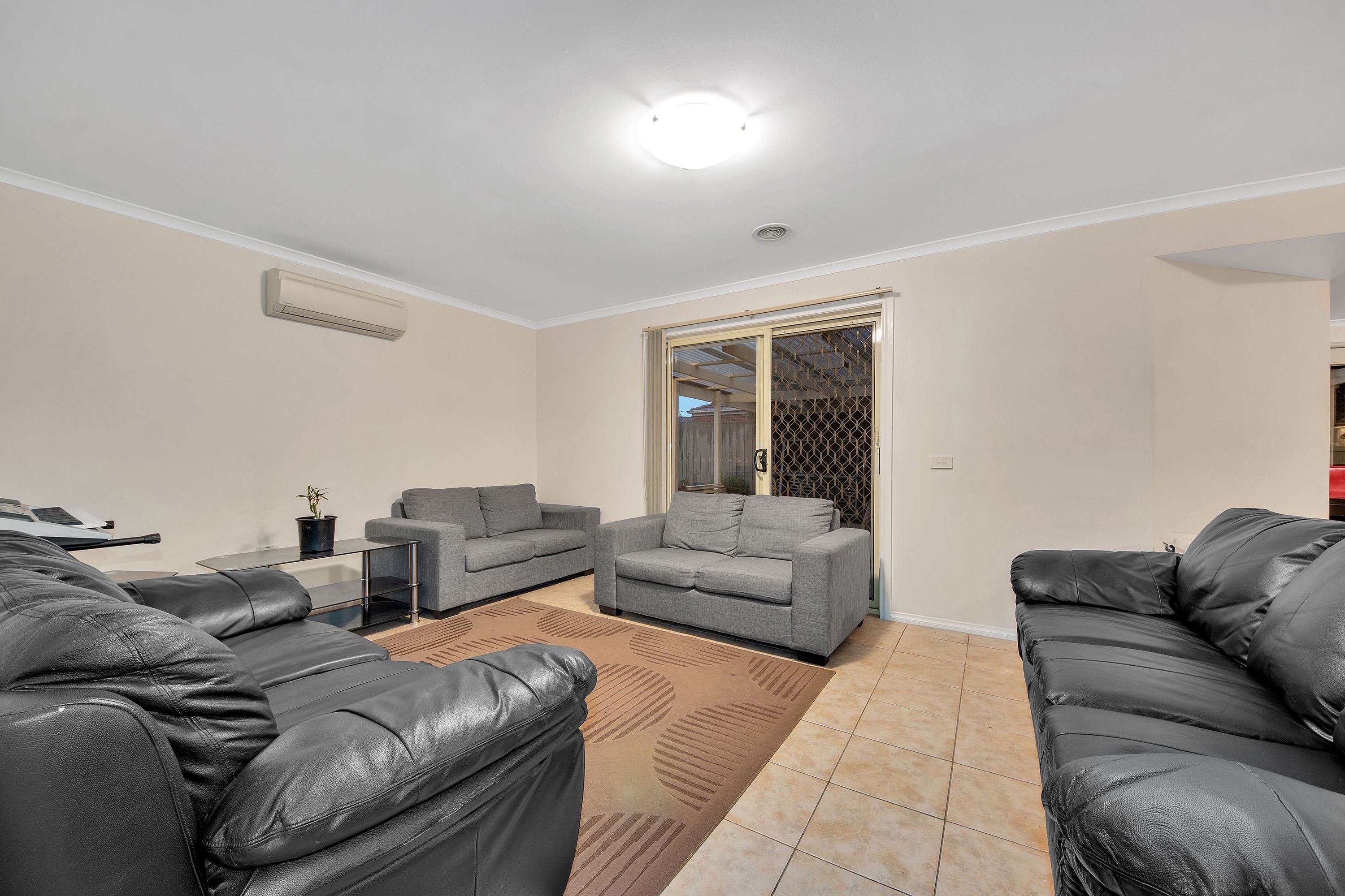 2 Glenisla Way, Berwick - Thumbnail 2