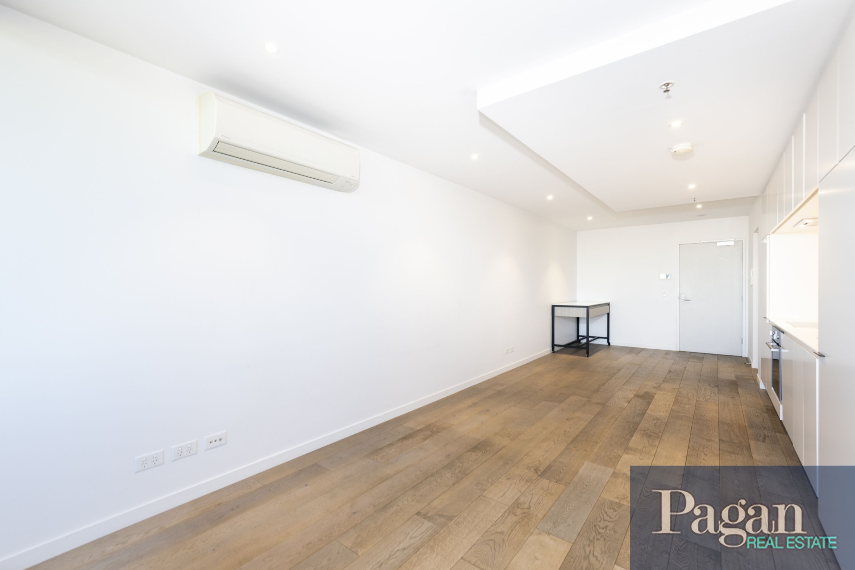 605/1 Ascot Vale Rd, Flemington - Thumbnail 3