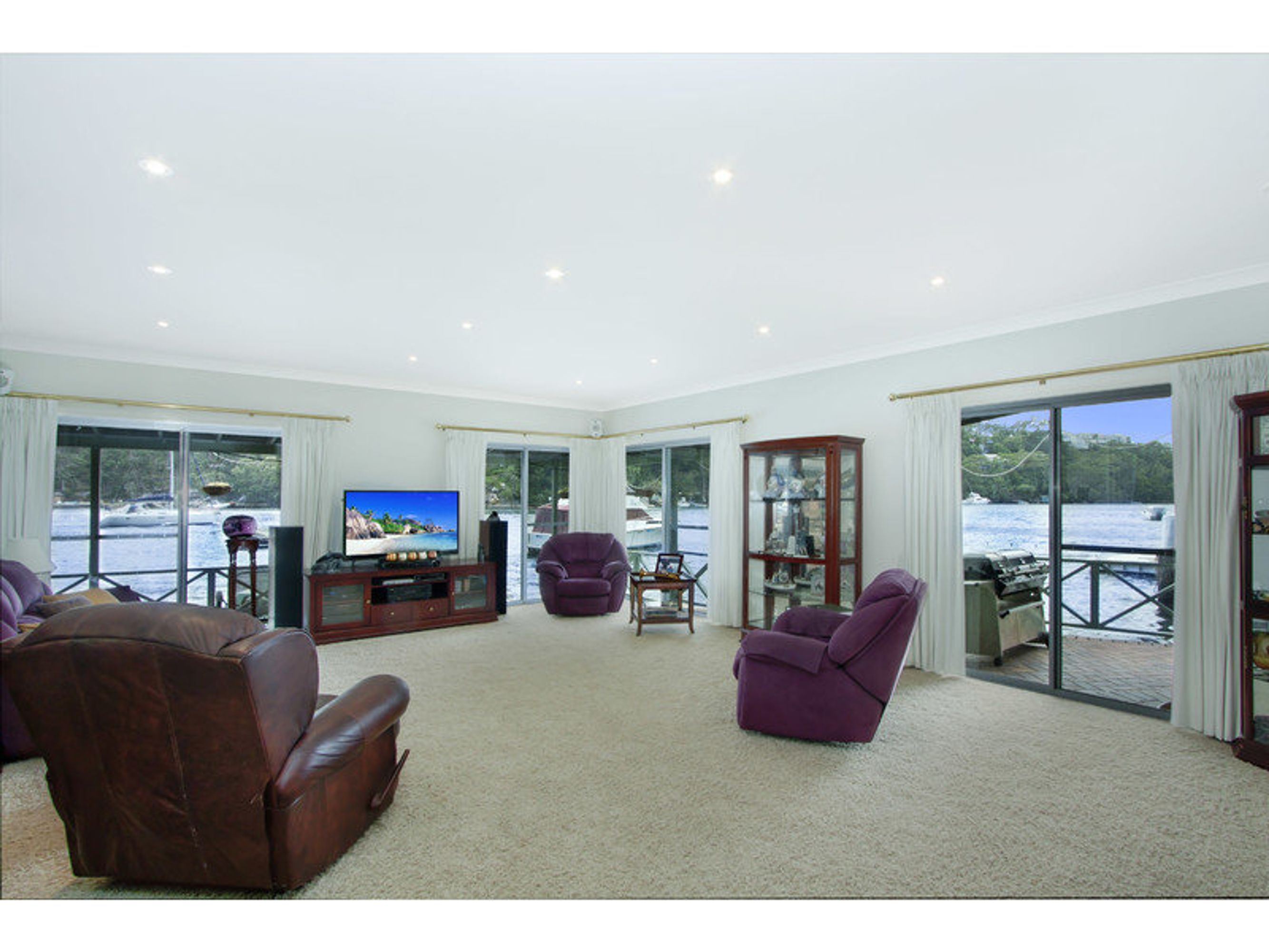 6 Goldfinch Place, Grays Point, Grays Point - Thumbnail 4