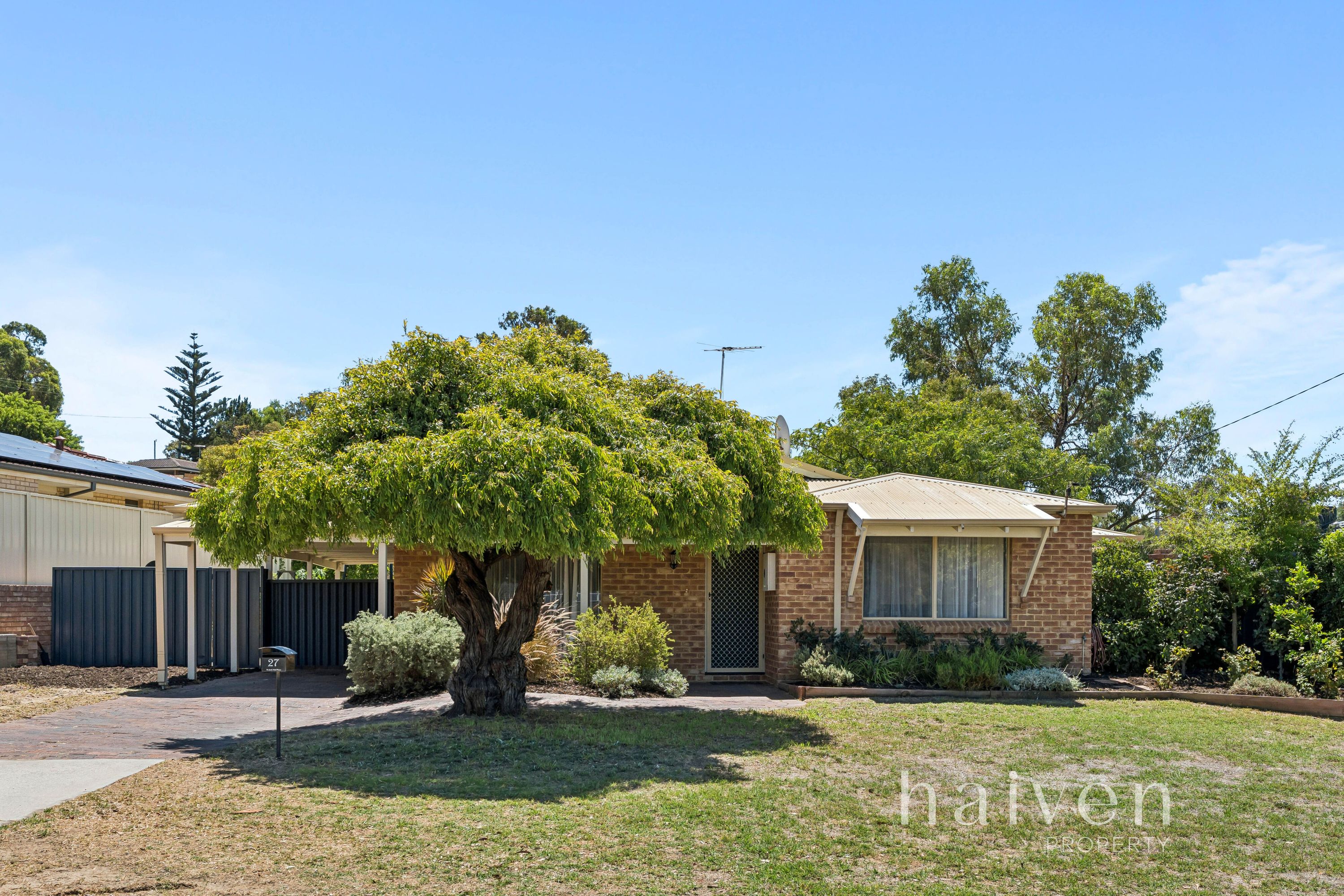 27 CRAIGIE DRIVE, Beldon - Thumbnail 5