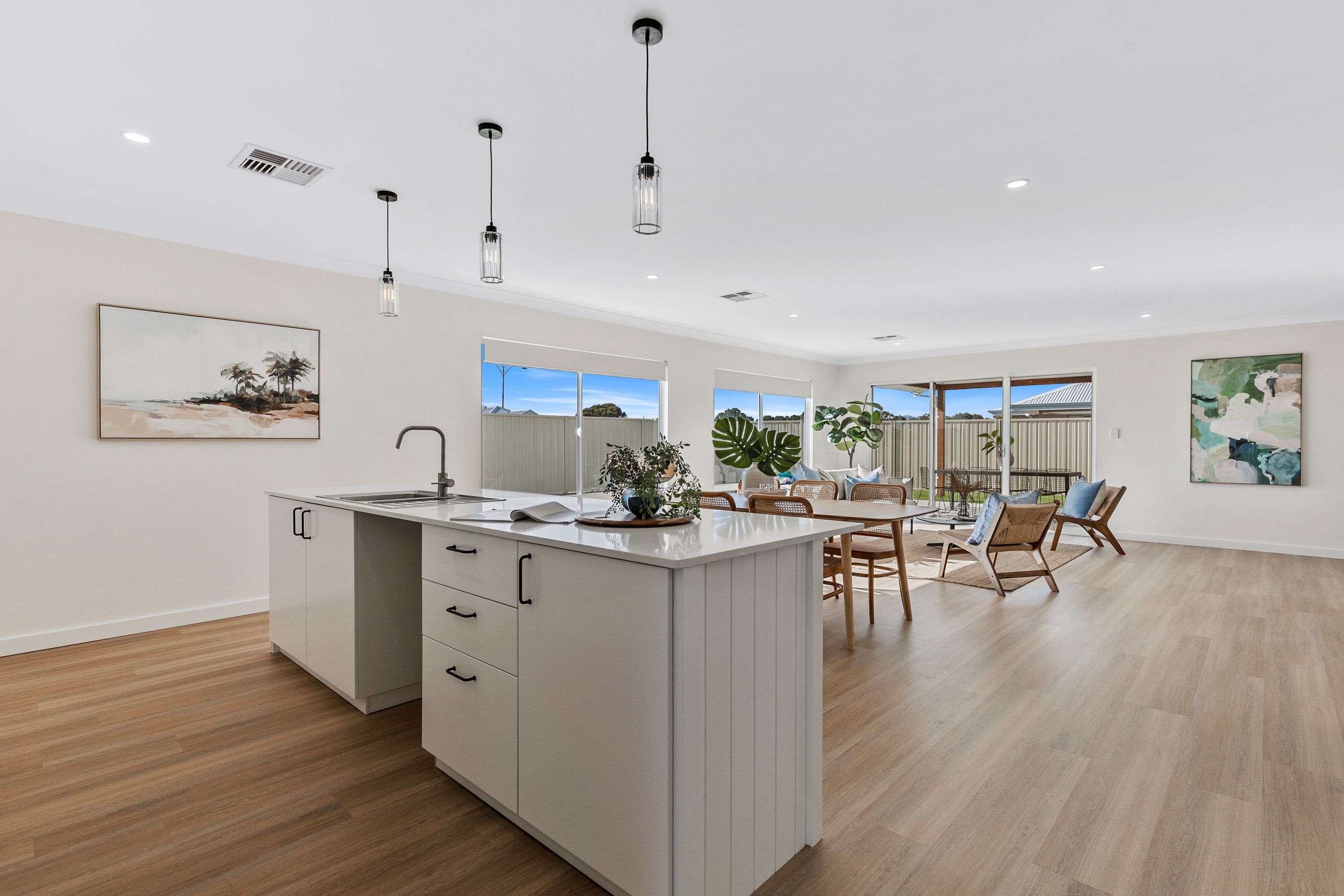 1 Macedon Way, Dawesville - Thumbnail 2