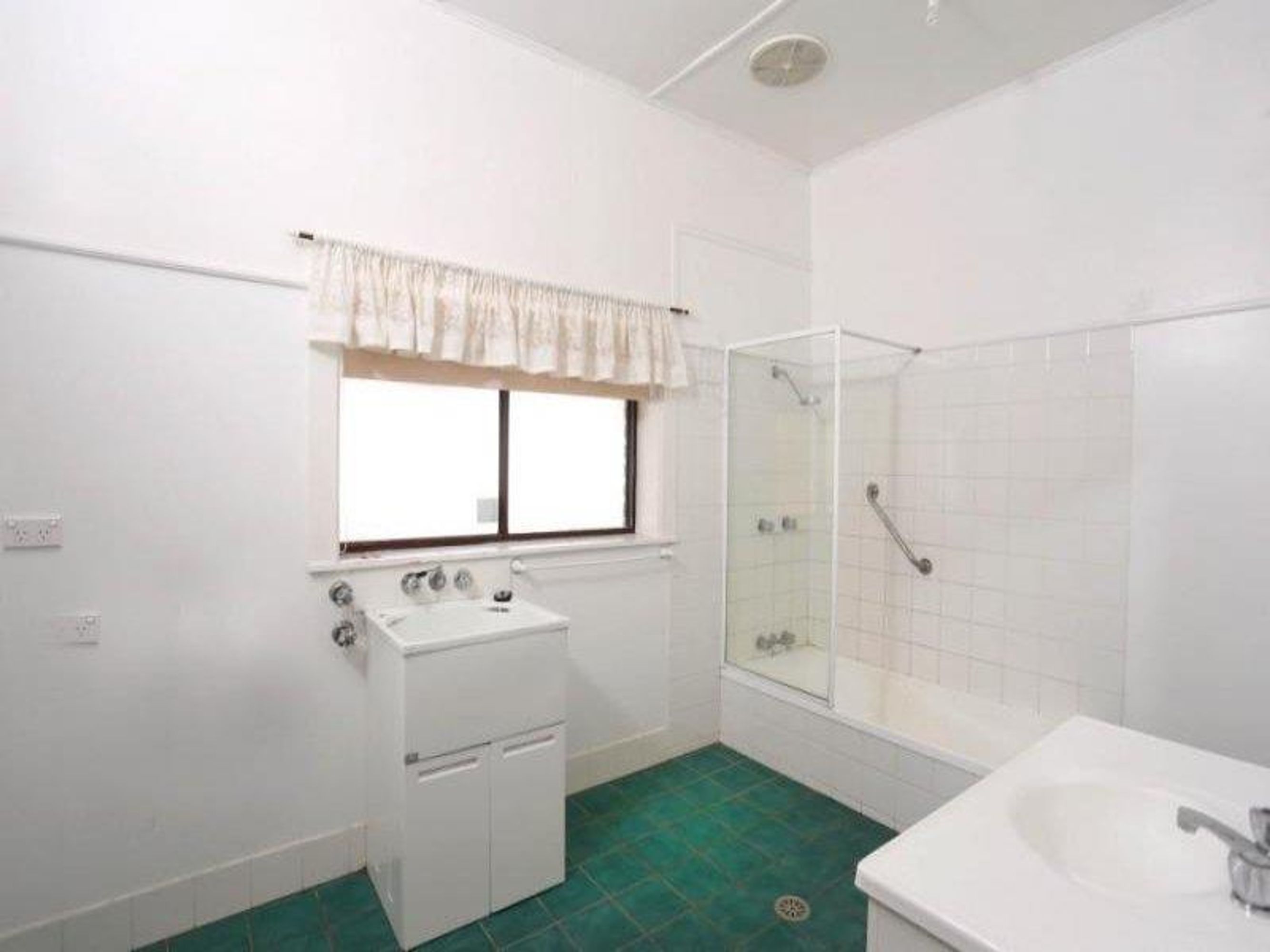 23 McHugh Street, Grafton - Thumbnail 6