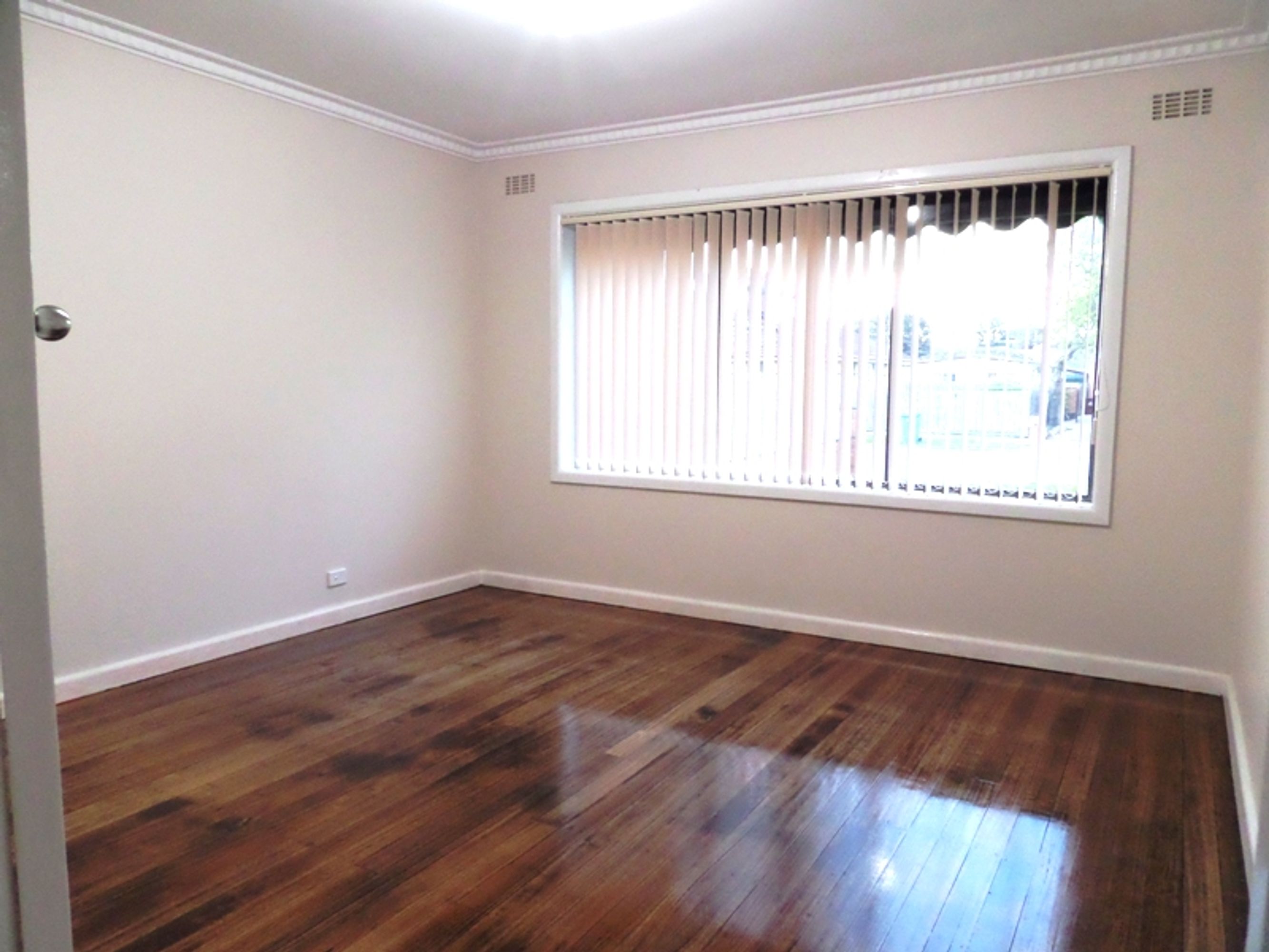 64 St James Avenue, Springvale - Thumbnail 4