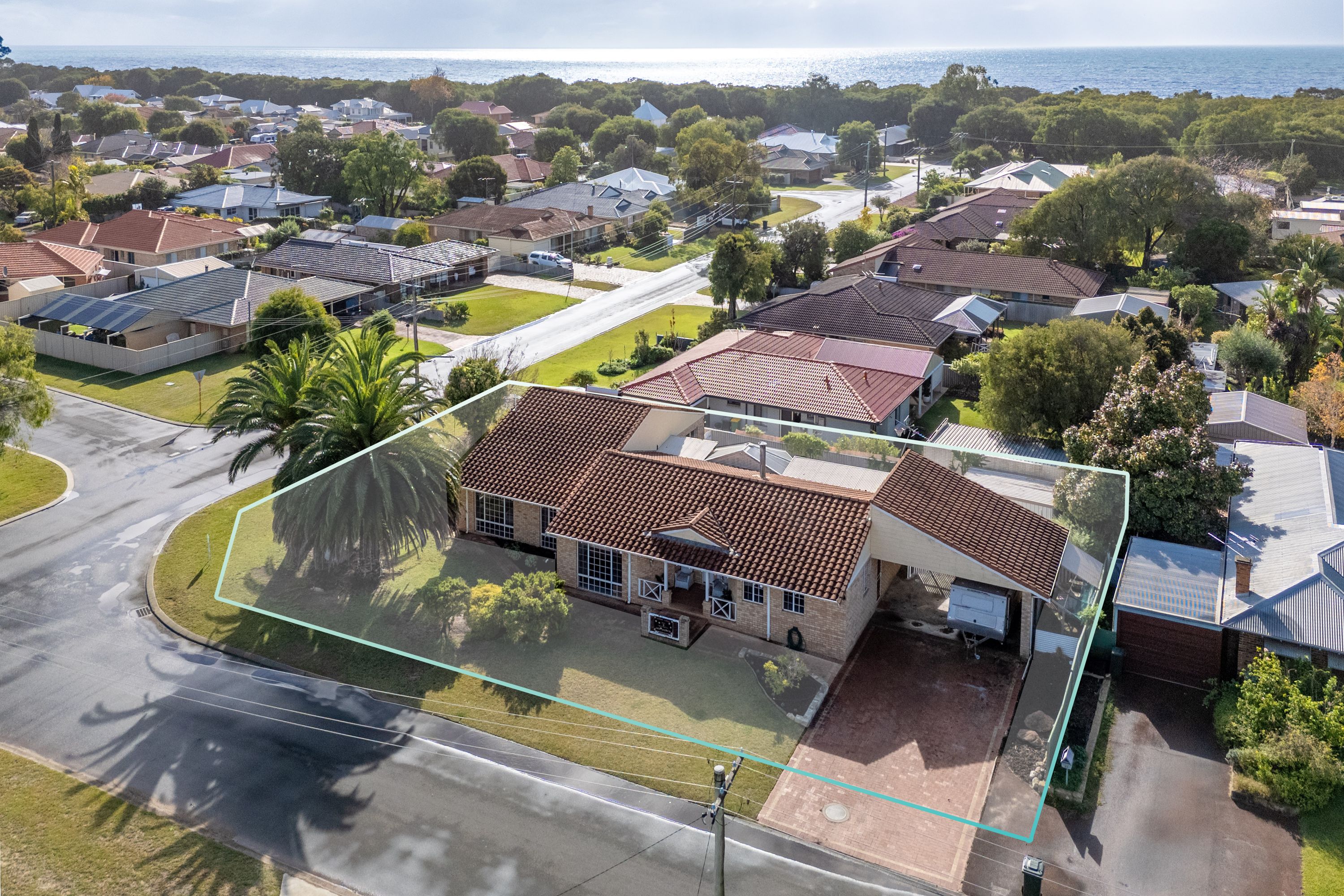 13 Alan Street, Broadwater - Thumbnail 3